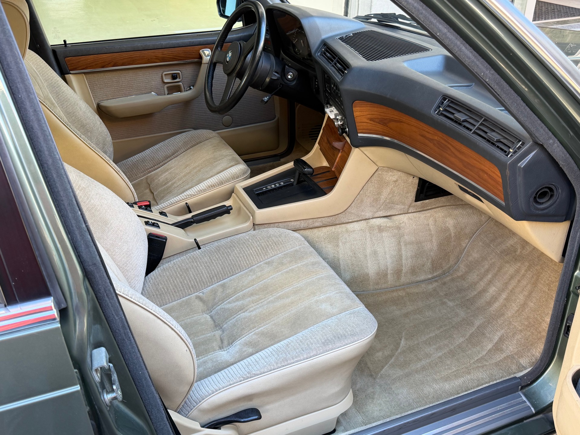 BMW 745I TURBO-image-4