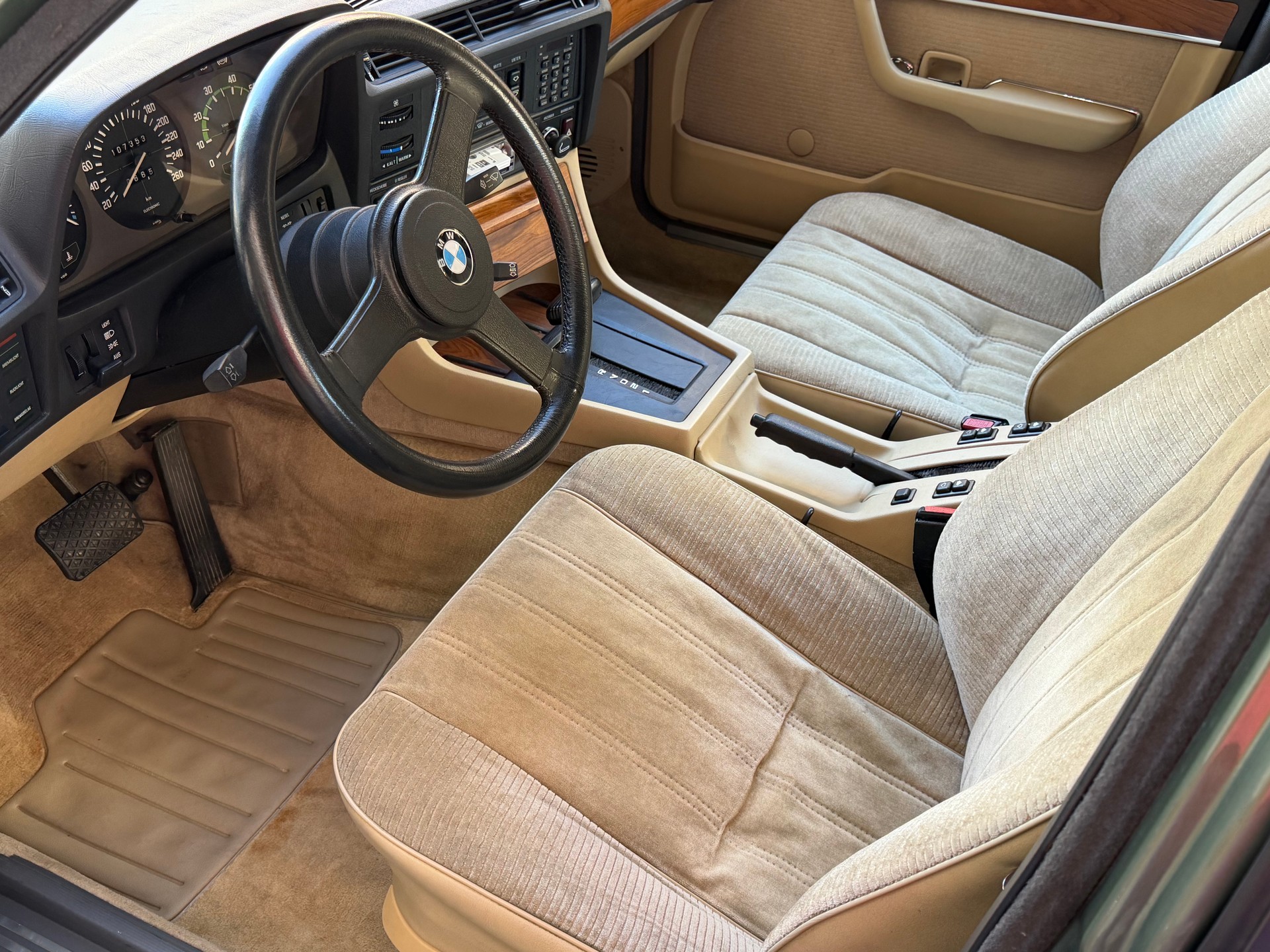 BMW 745I TURBO-image-3