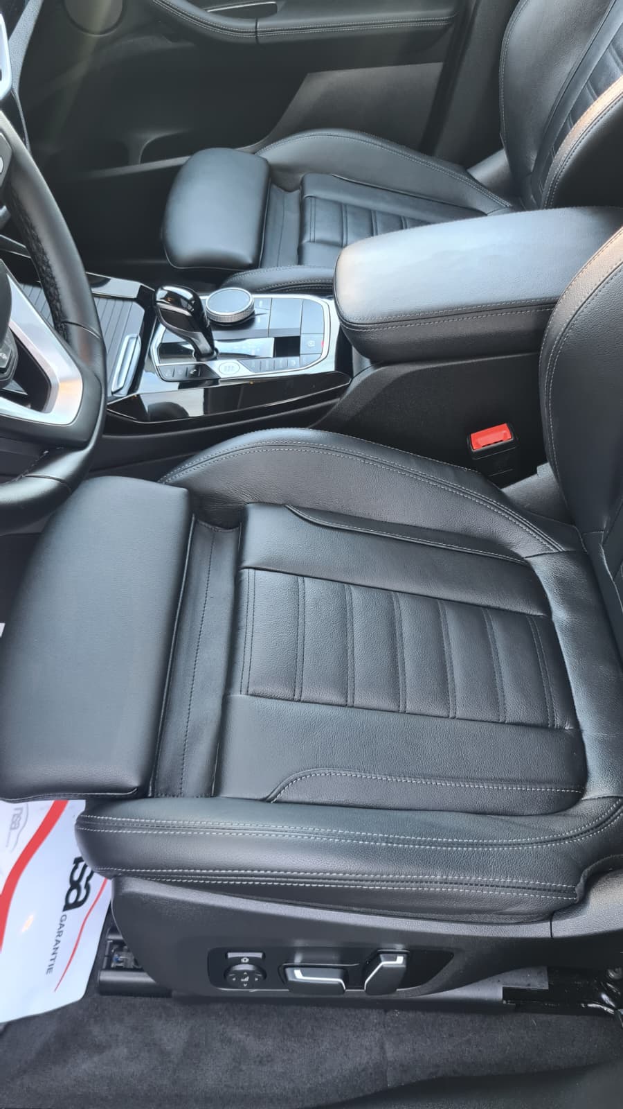 BMW X3 xDrive 48V 30d ** Voll-Leder ** Gr-Navi ** RF-Kamera 360° ** Abstandsregelsysteme ** Anh-Kupplung ** Panorama-Glasdach **-image-22