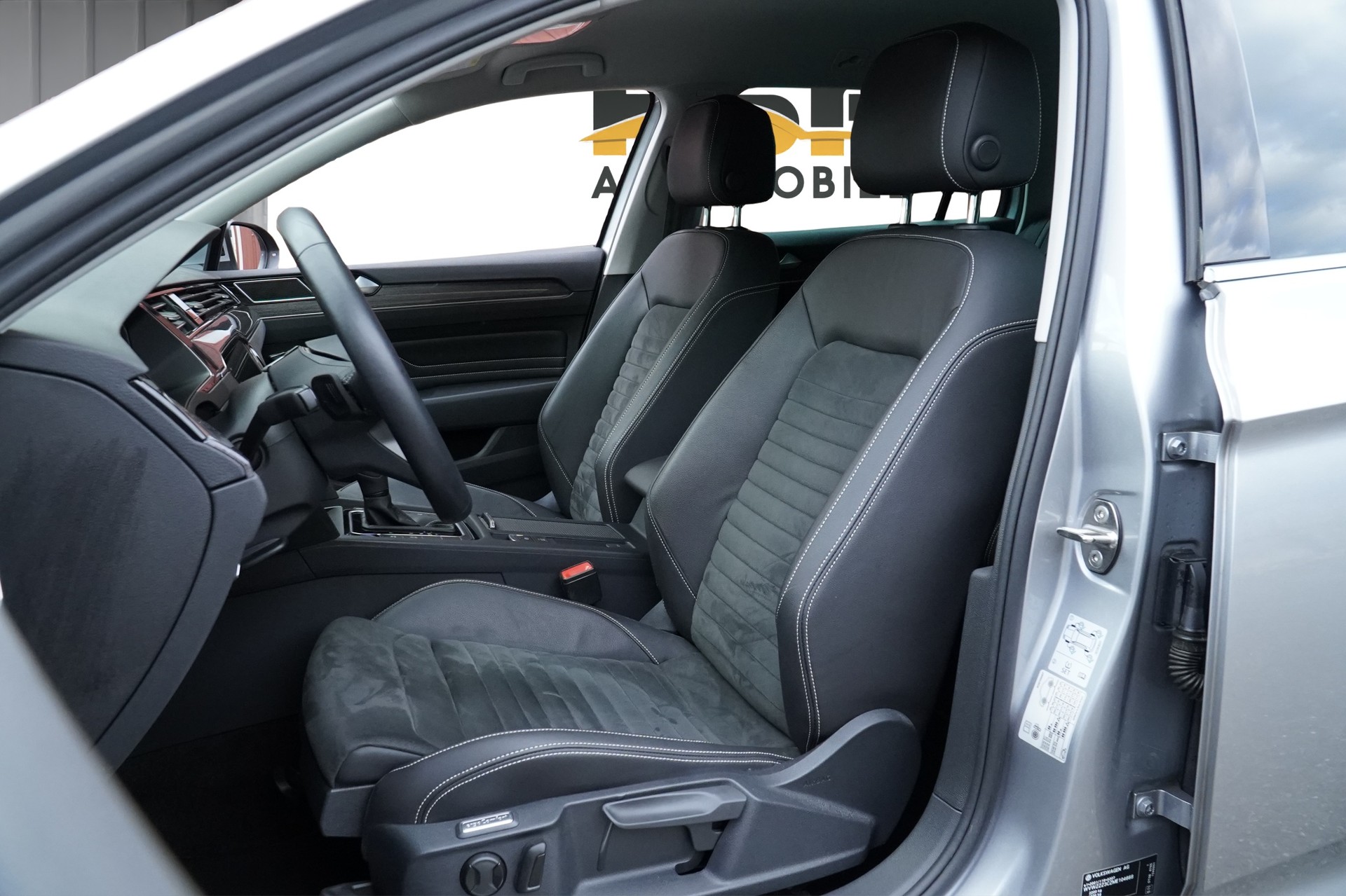 VW Passat 2.0 TDI BMT Elegance DSG *CH Fahrzeug*-image-10
