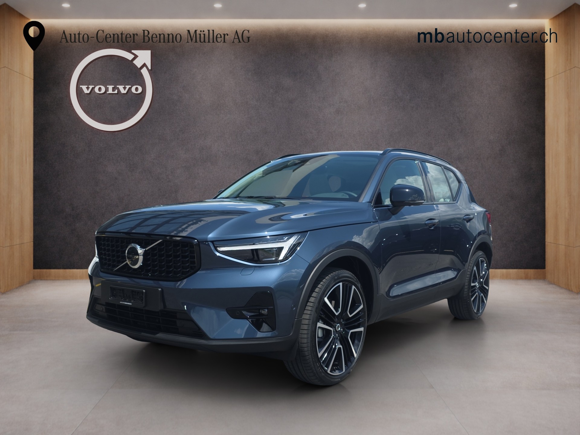 VOLVO XC40 2.0 B4 MH Ultra Dark