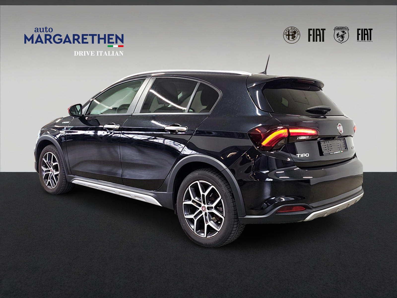 FIAT Tipo Hybrid 1.5 Cross-image-1