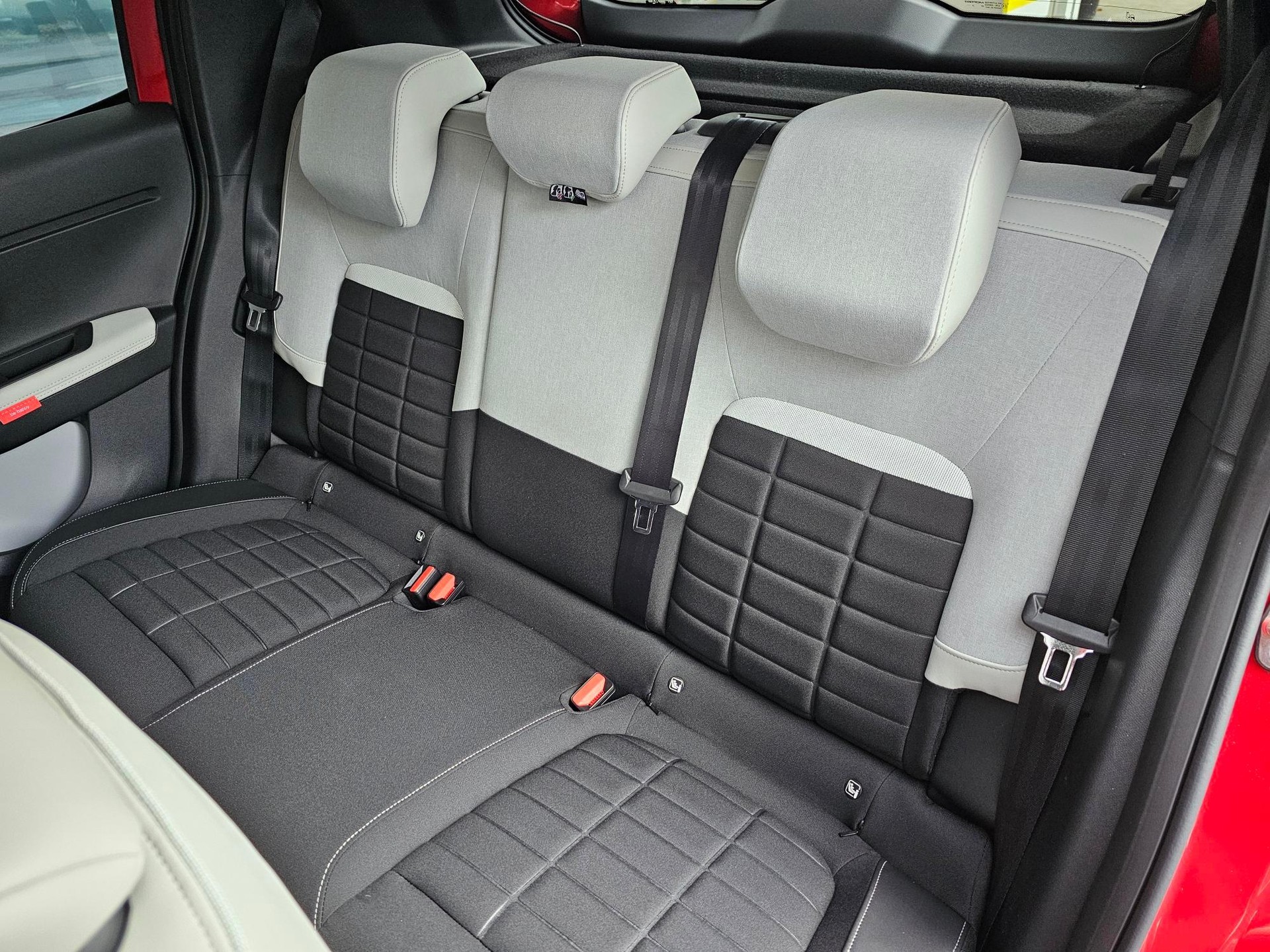 CITROEN C3 1.2 Hybrid Max-image-4