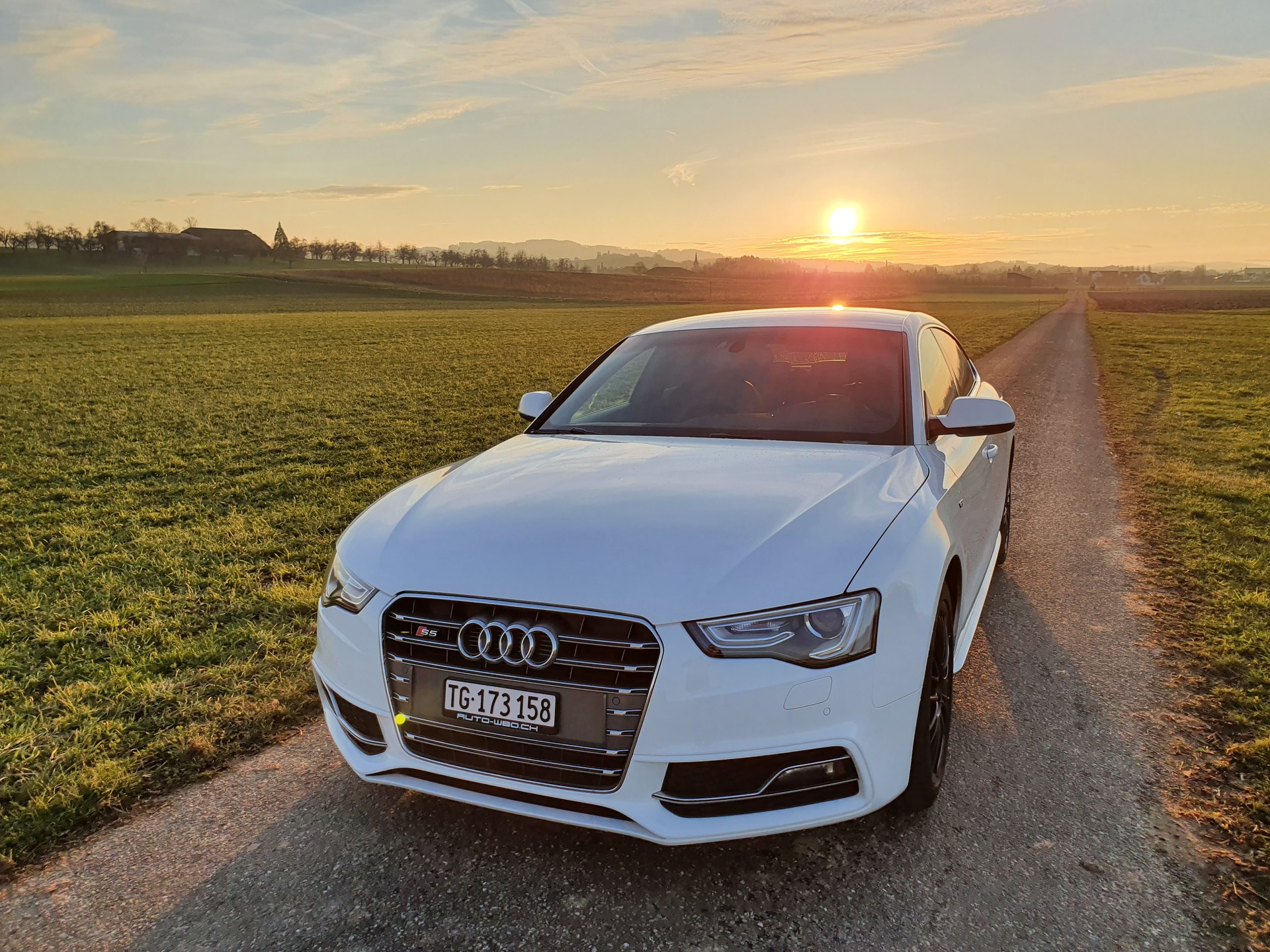 AUDI 3.0 V6 TFSI quattro S-Tronic-image-0