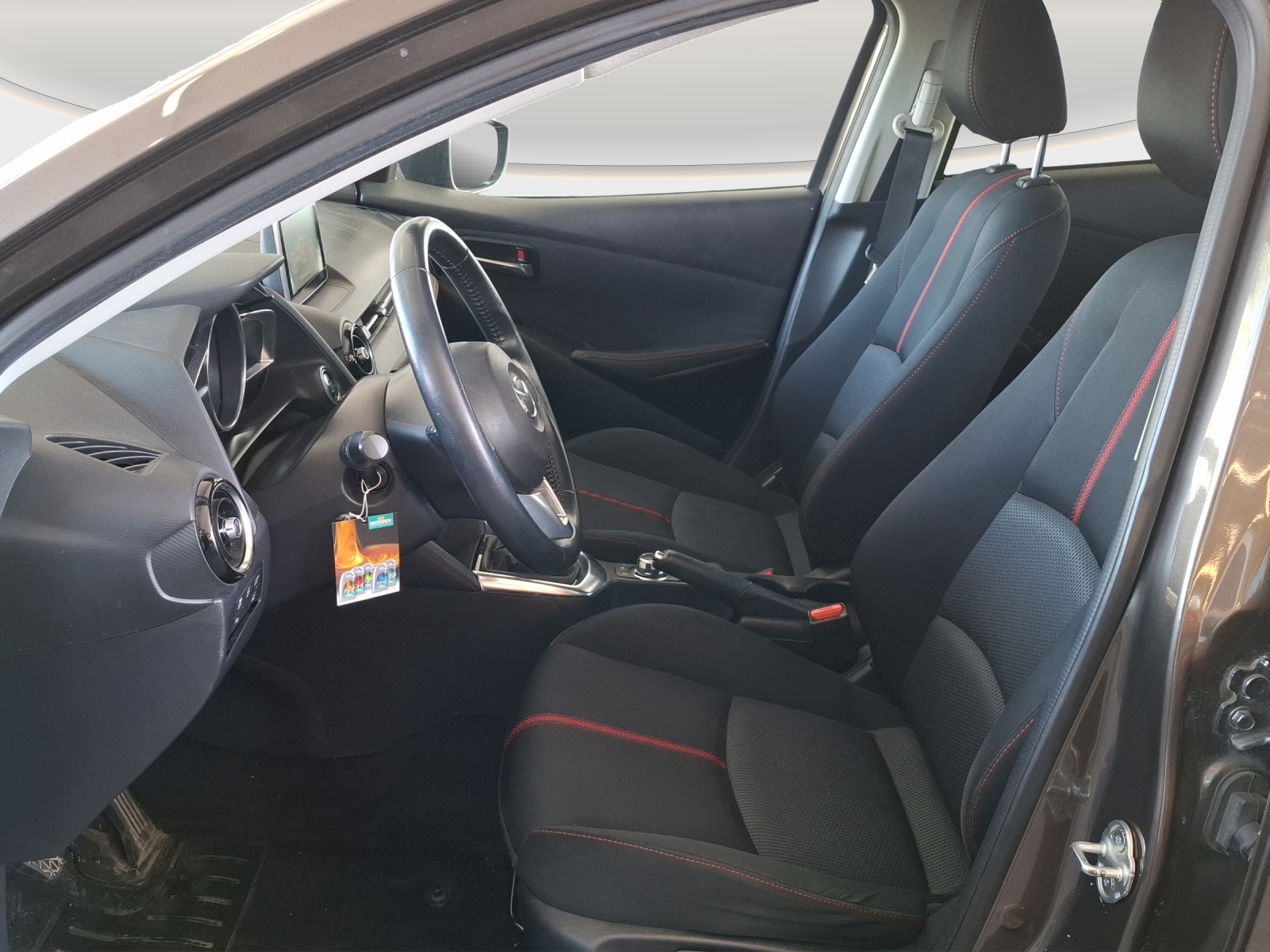 MAZDA 2 1.5i 16V Skyactiv-G Revolution // MFK 11.08.2026-image-8