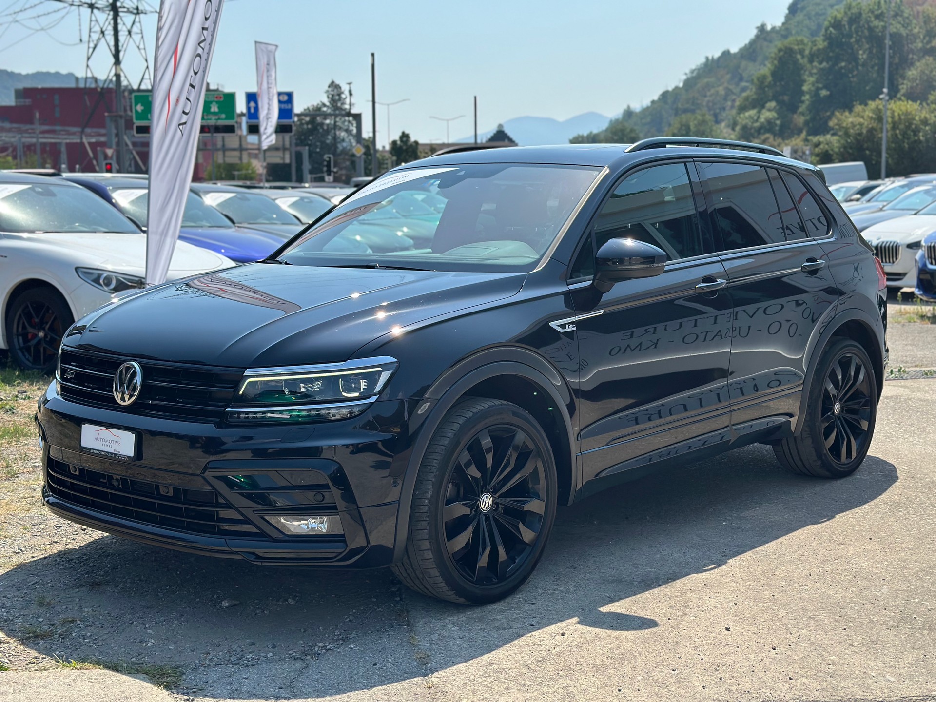 VW Tiguan 2.0 TDI SCR Highline 4Motion DSG-image-1