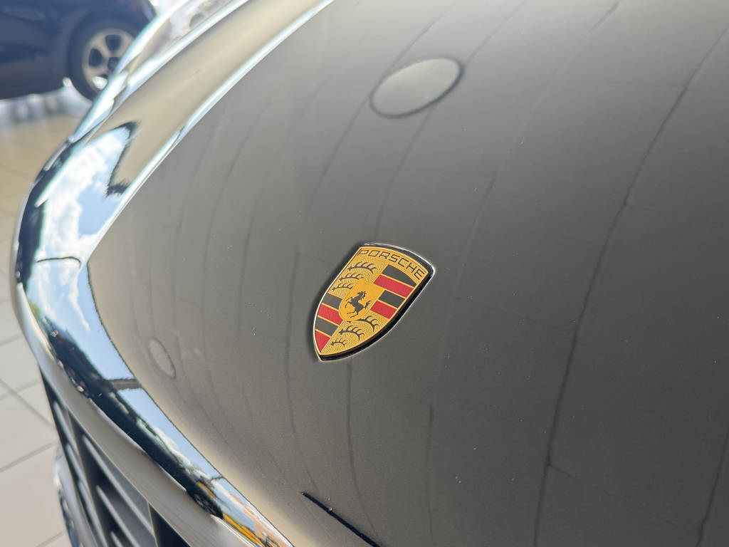 PORSCHE Macan 2.0-image-7
