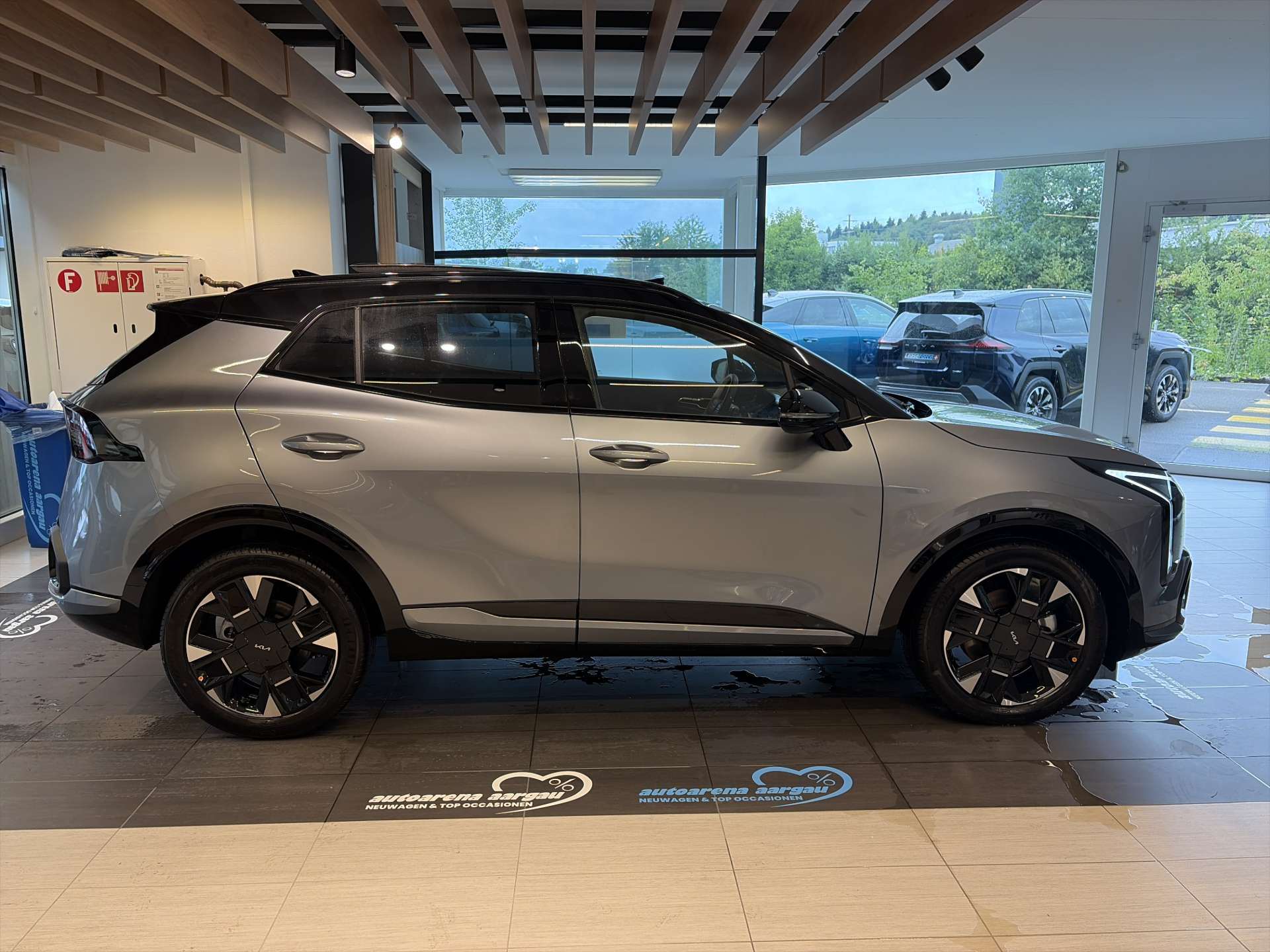 KIA Sportage 1.6T-GDi HEV GT-Line 239PS 4x4 Automat NEUES MODELL-image-13
