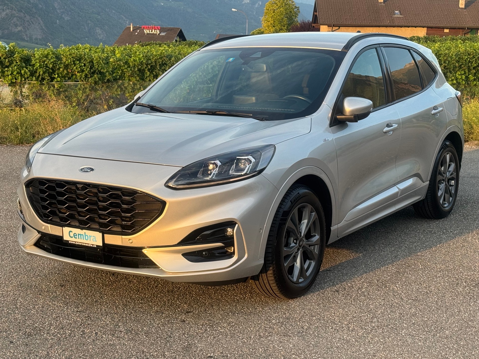 FORD Kuga 2.0 TDCi EcoBlue ST-Line 4WD Automat-image-0