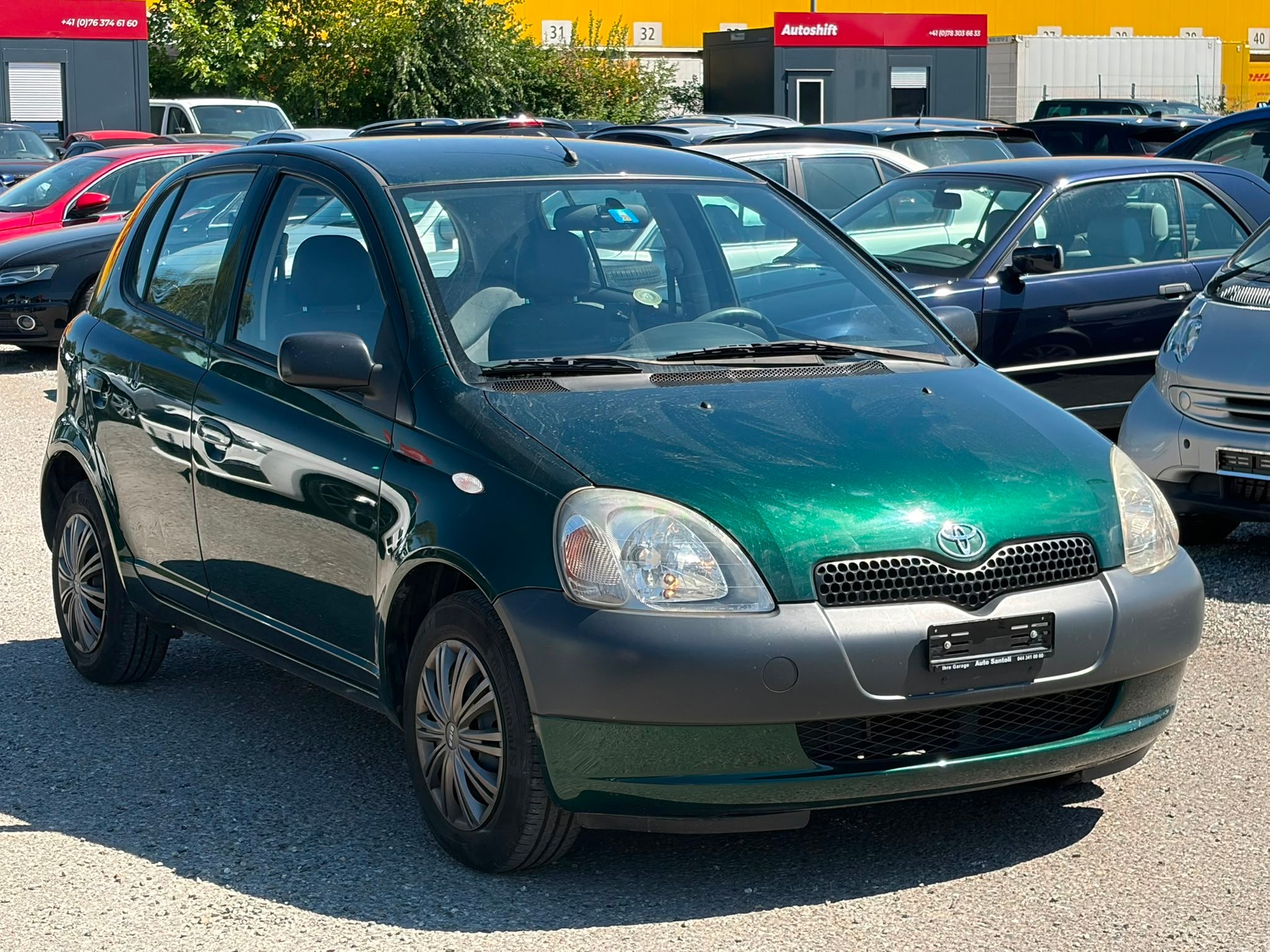 TOYOTA Yaris 1.0 Linea Luna-image-2