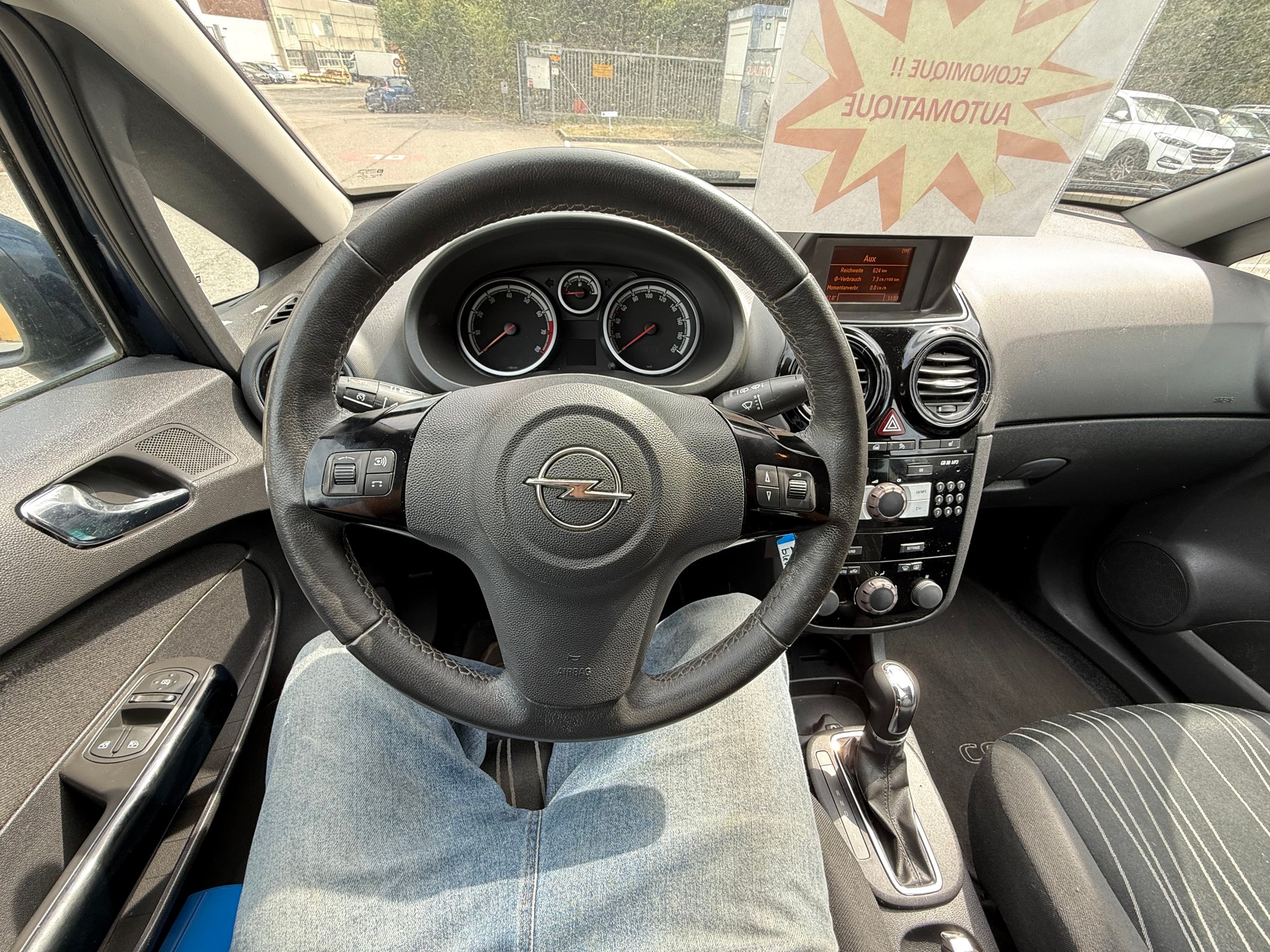 OPEL Corsa 1.4 TP Color Edition Automatic-image-27