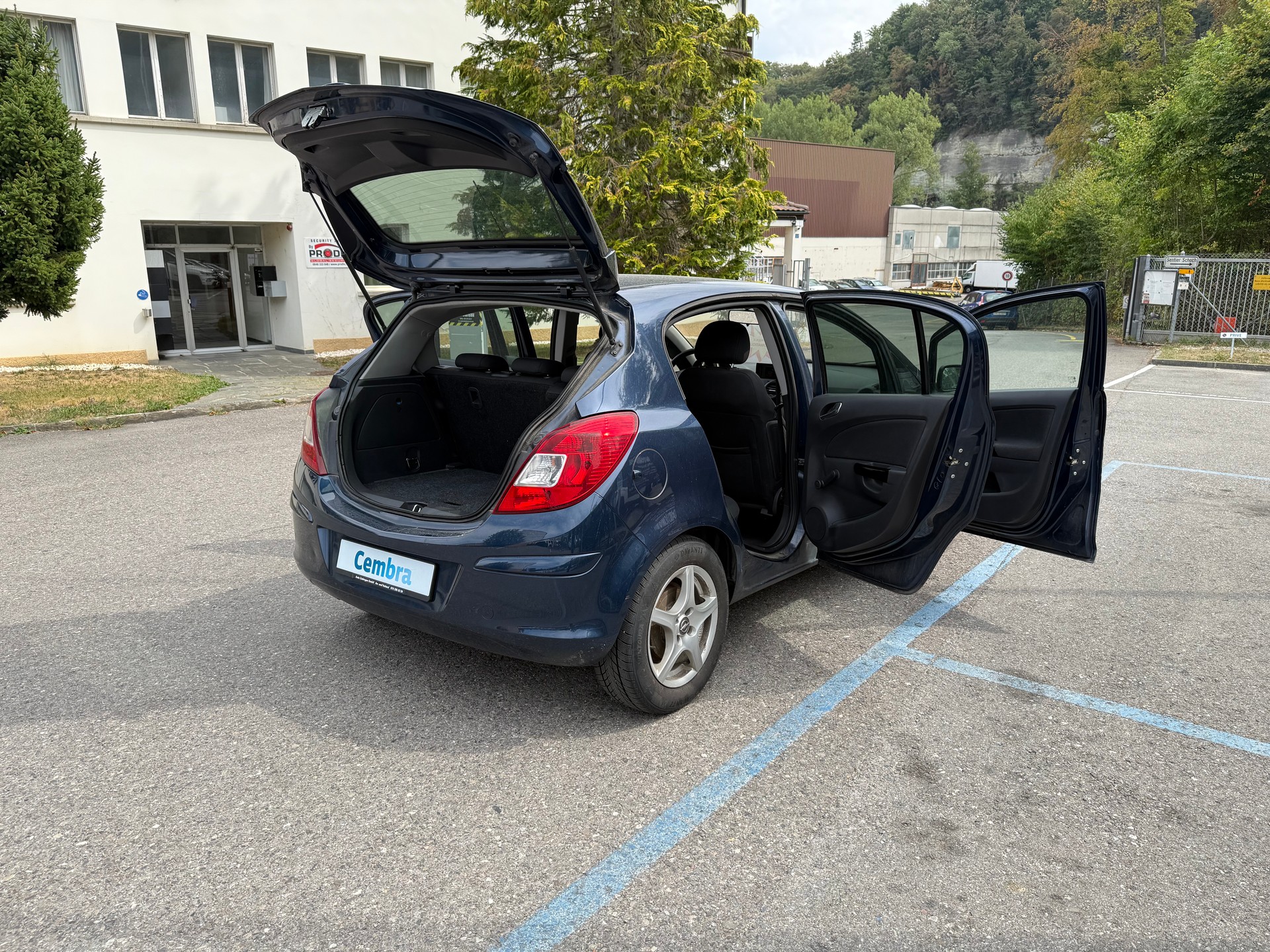 OPEL Corsa 1.4 TP Color Edition Automatic-image-19
