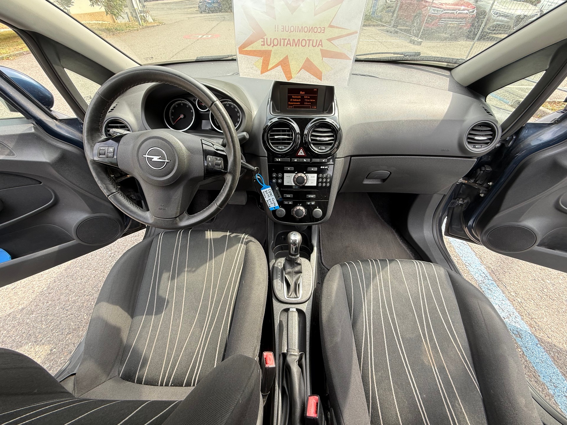 OPEL Corsa 1.4 TP Color Edition Automatic-image-23