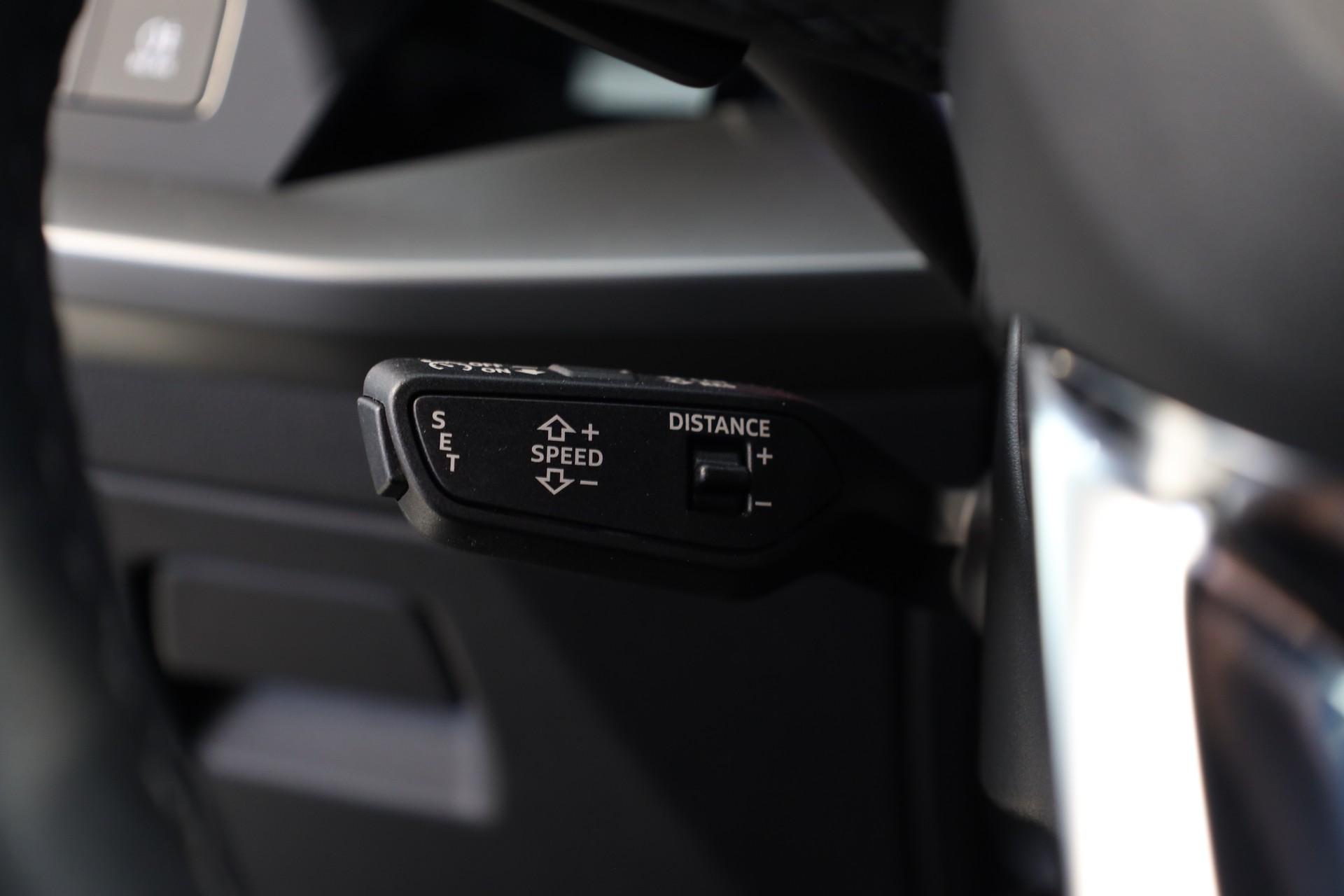 AUDI A3 Sportback 35 TFSI S-tronic-image-16