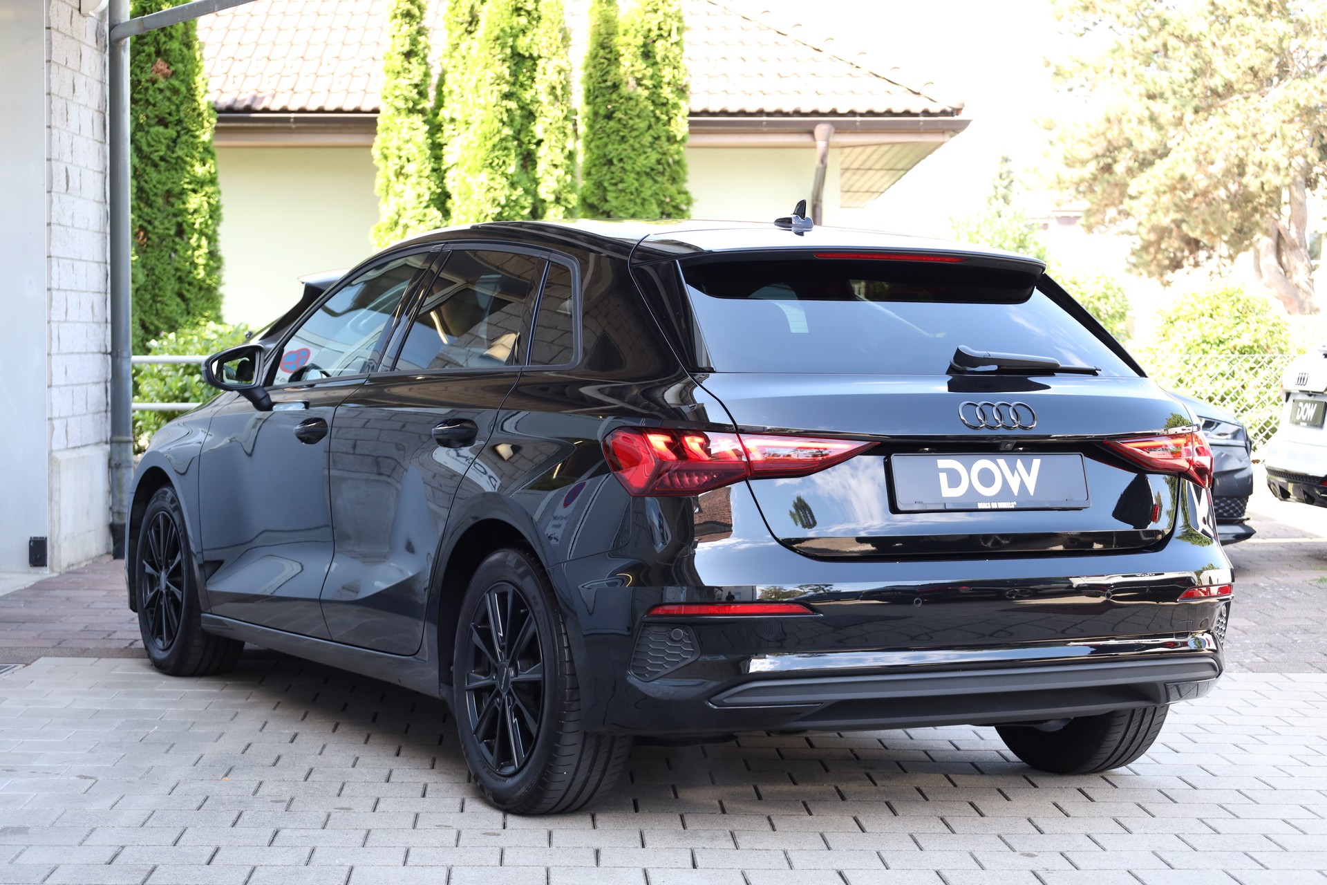 AUDI A3 Sportback 35 TFSI S-tronic-image-3