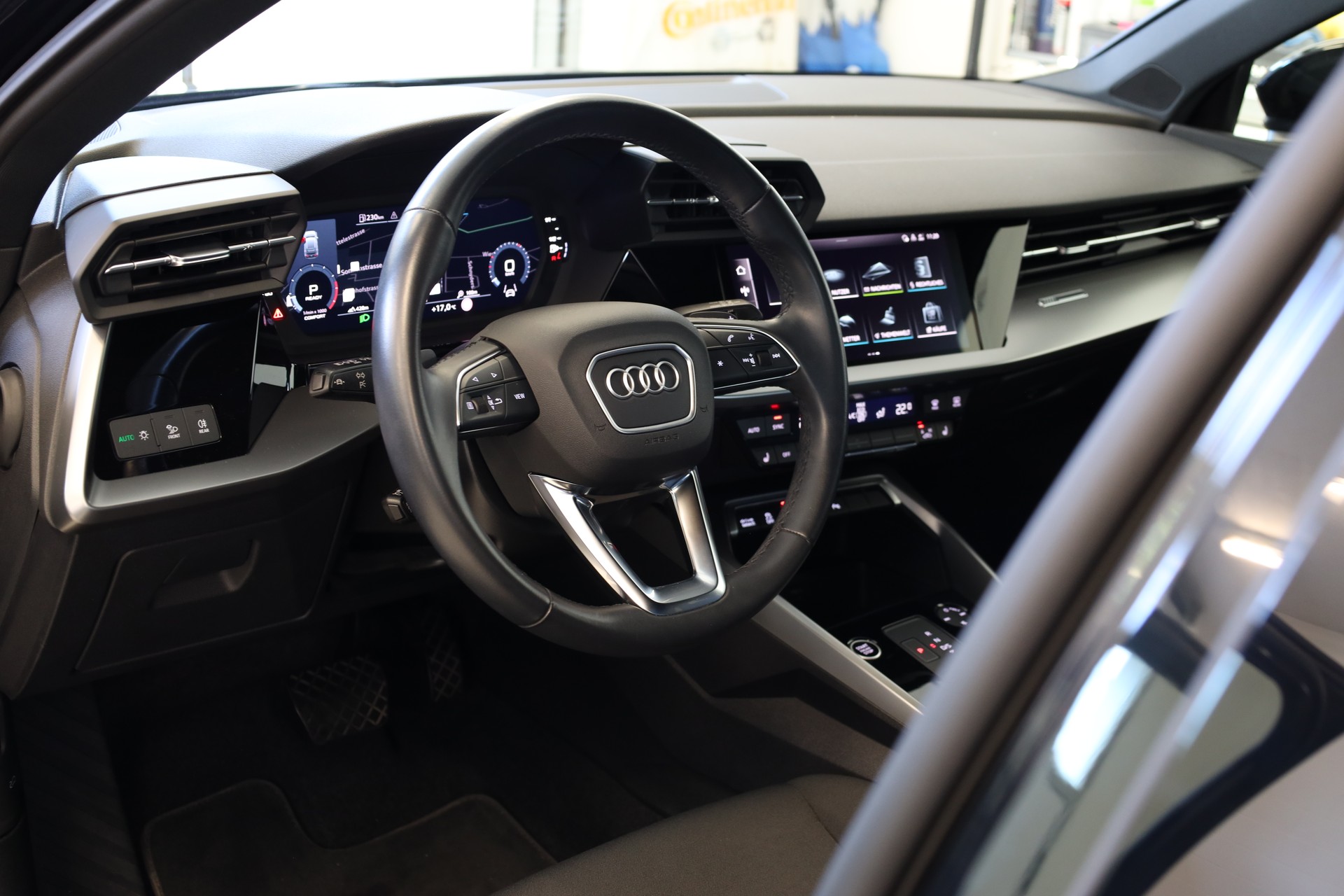 AUDI A3 Sportback 35 TFSI S-tronic-image-7