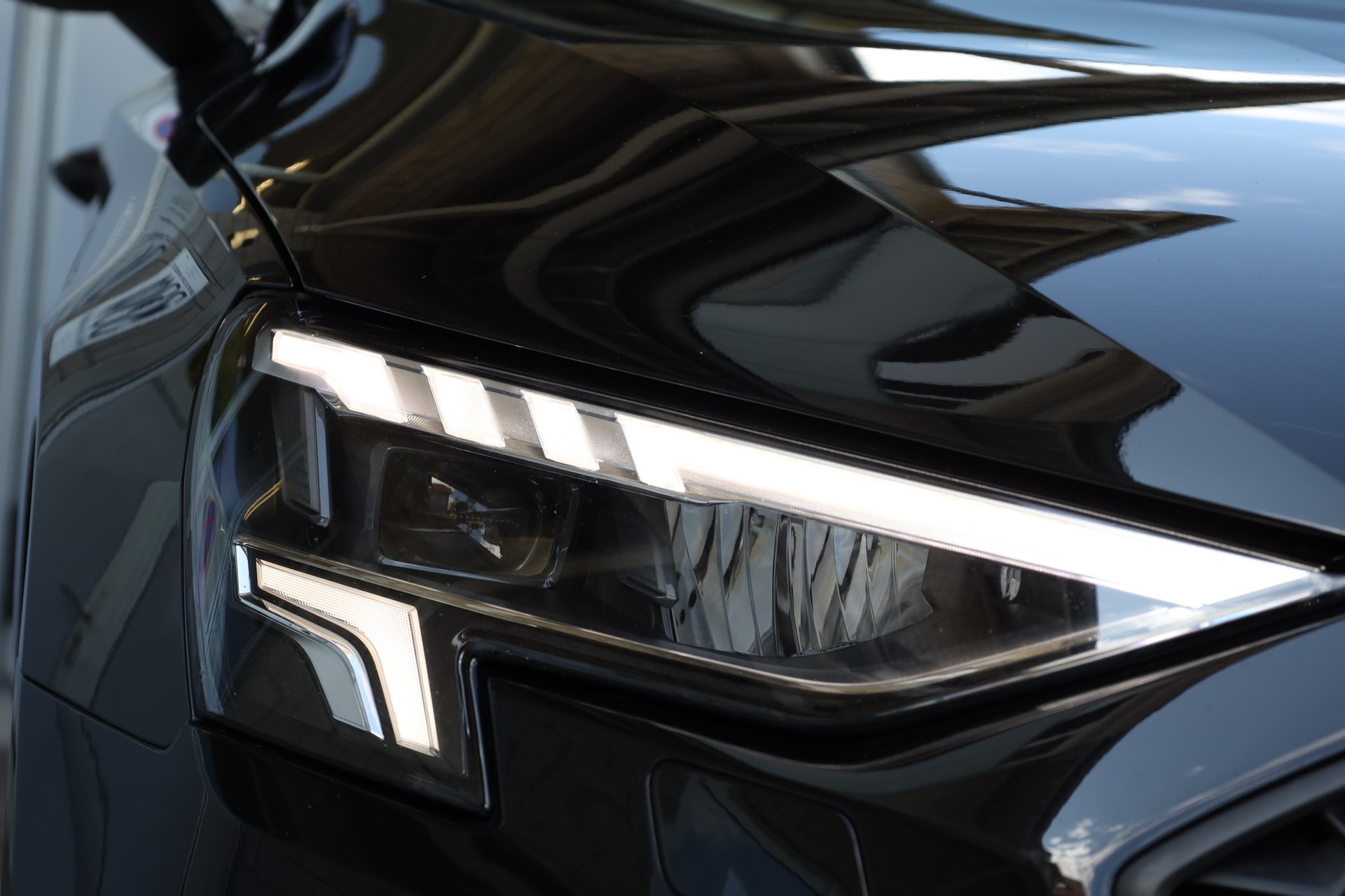 AUDI A3 Sportback 35 TFSI S-tronic-image-19