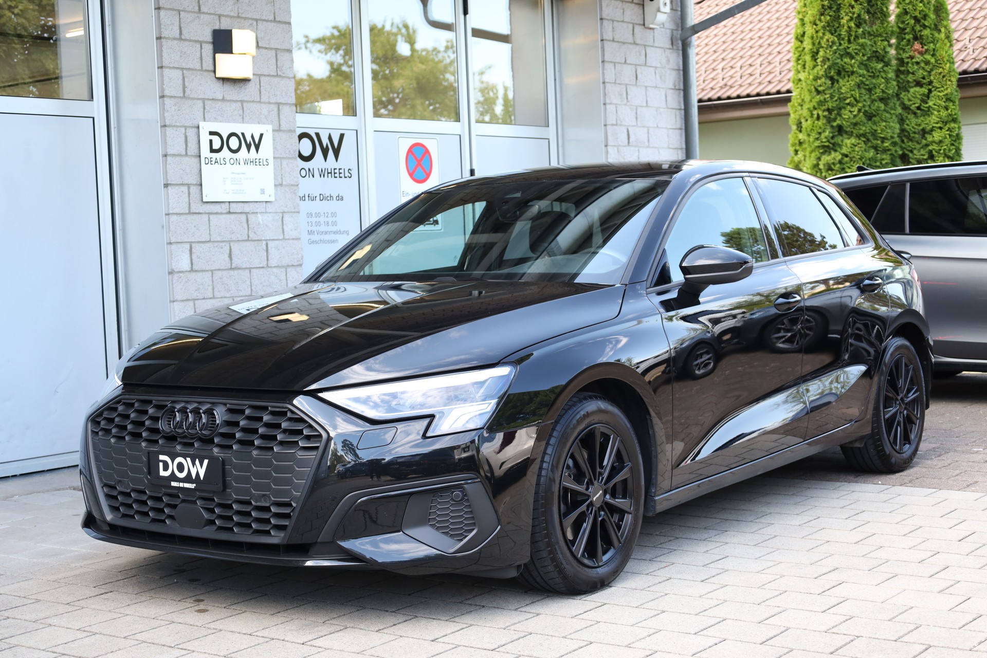 AUDI A3 Sportback 35 TFSI S-tronic-image-2