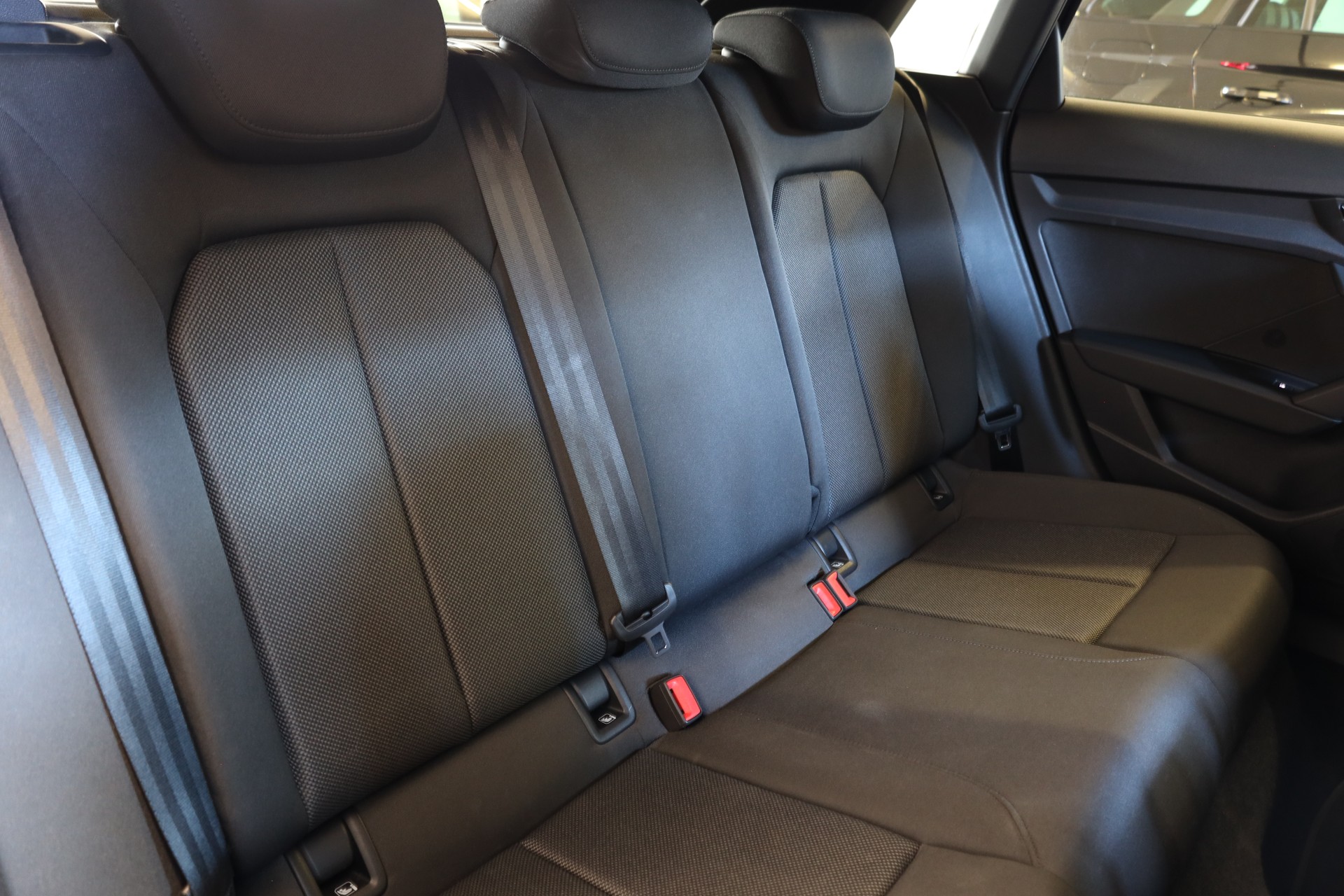 AUDI A3 Sportback 35 TFSI S-tronic-image-15