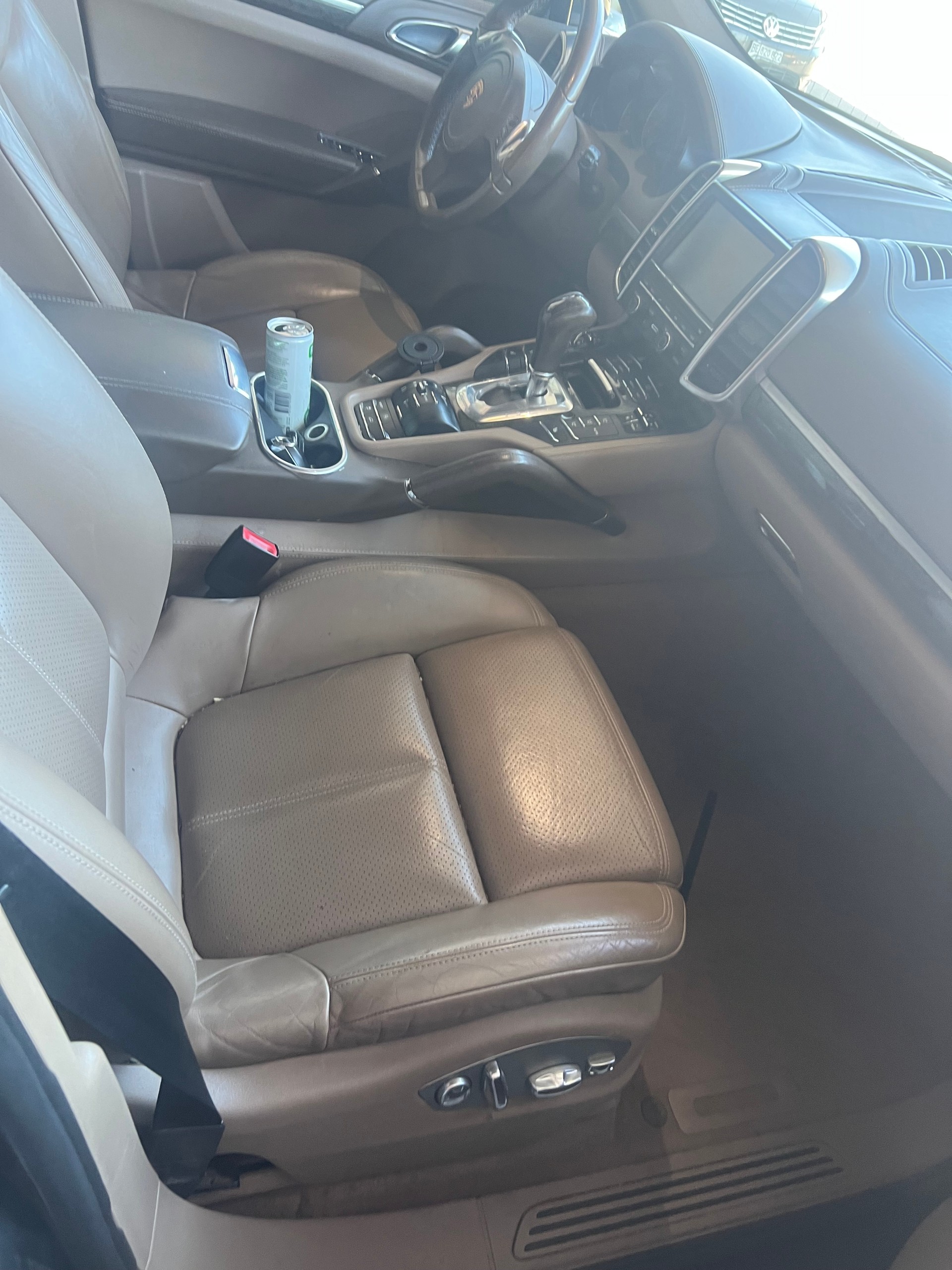 PORSCHE Cayenne Diesel-image-15