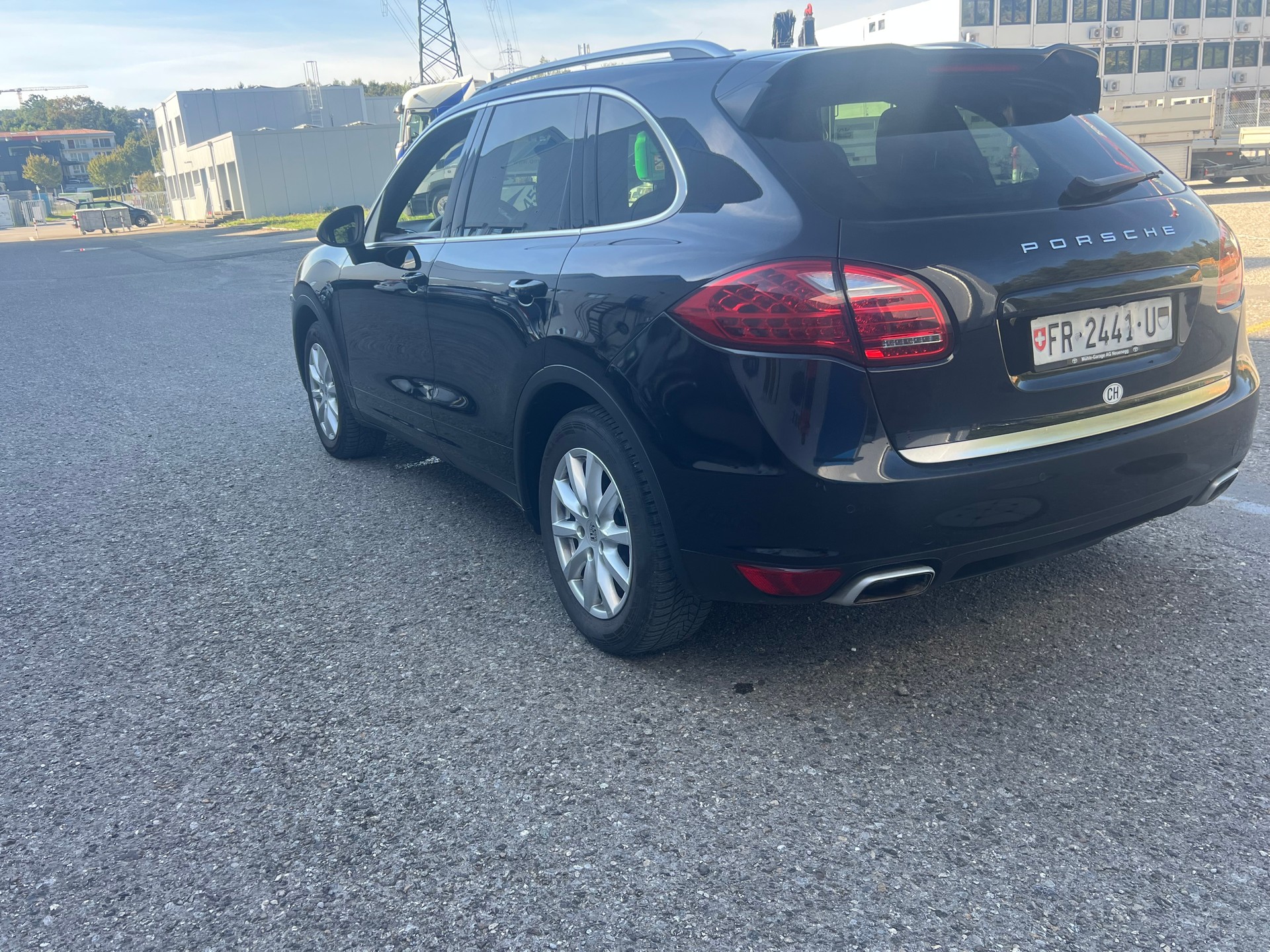 PORSCHE Cayenne Diesel-image-2