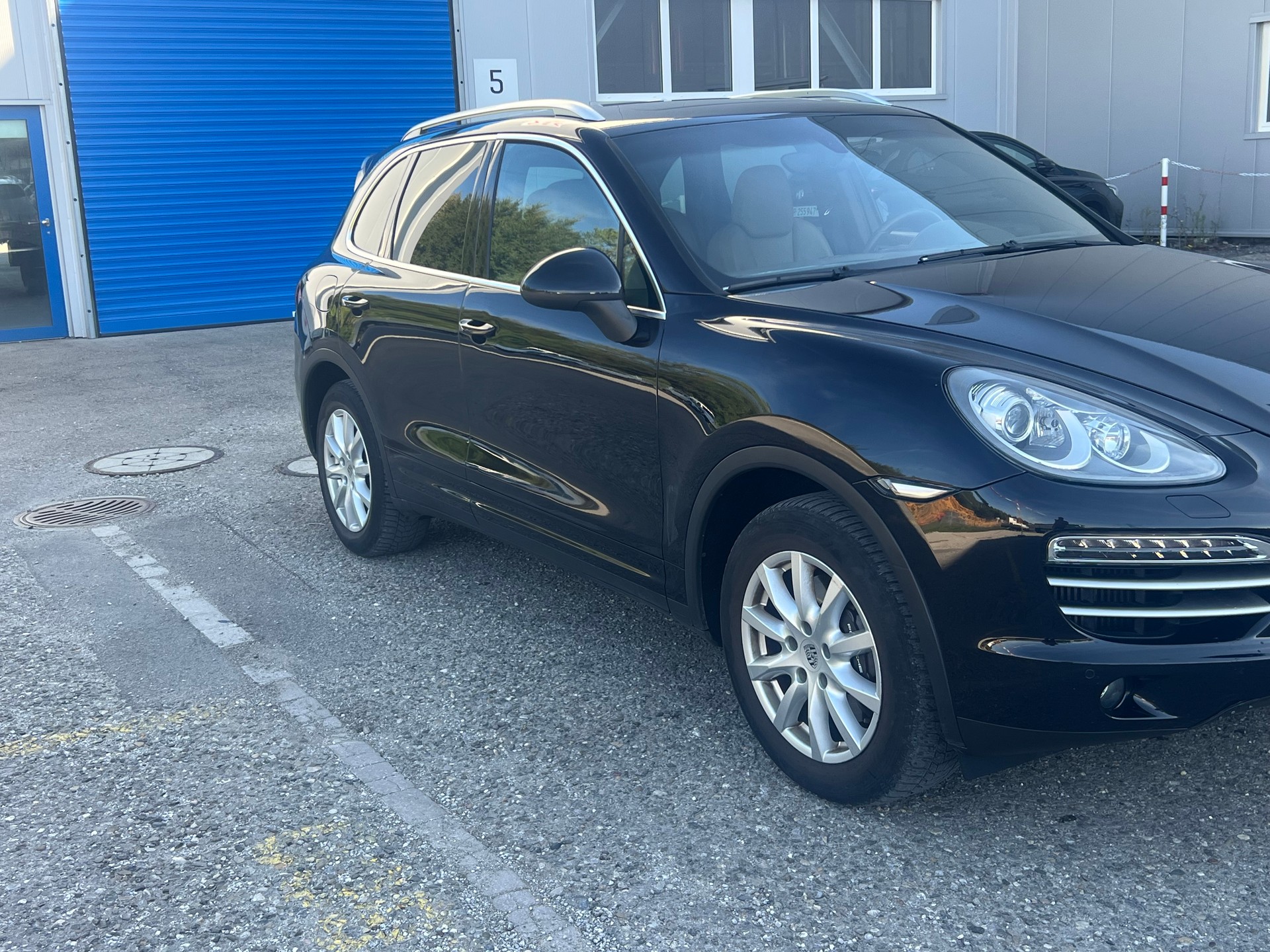 PORSCHE Cayenne Diesel-image-4