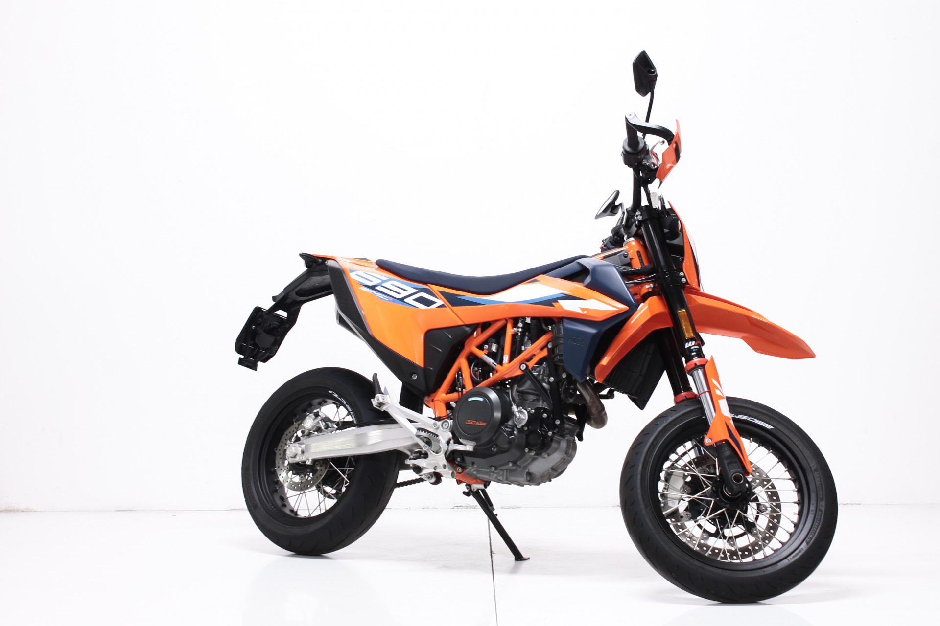 KTM 690 SMC R Supermoto