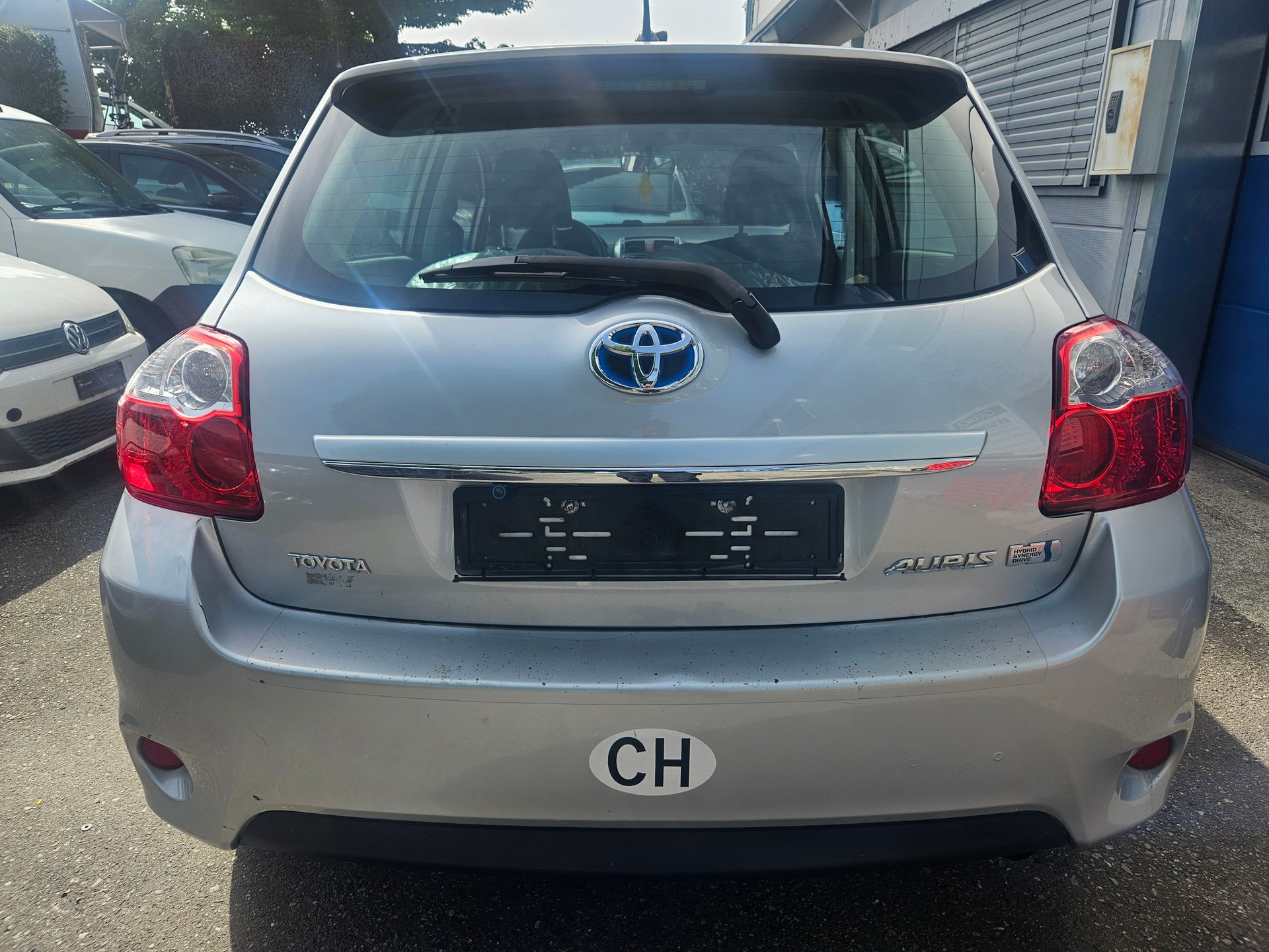 TOYOTA Auris 1.8 16V HSD Linea Luna-image-4