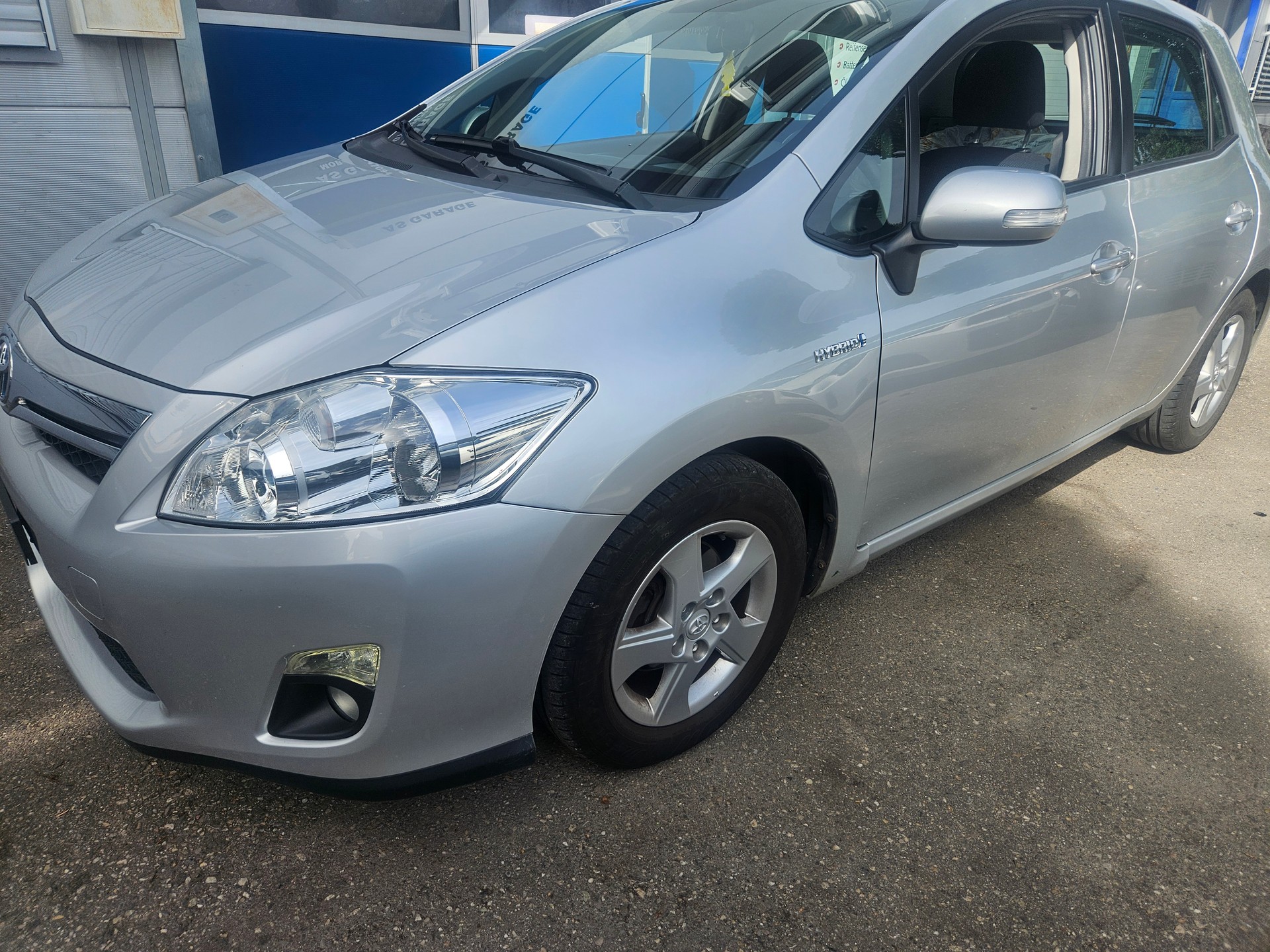 TOYOTA Auris 1.8 16V HSD Linea Luna-image-0