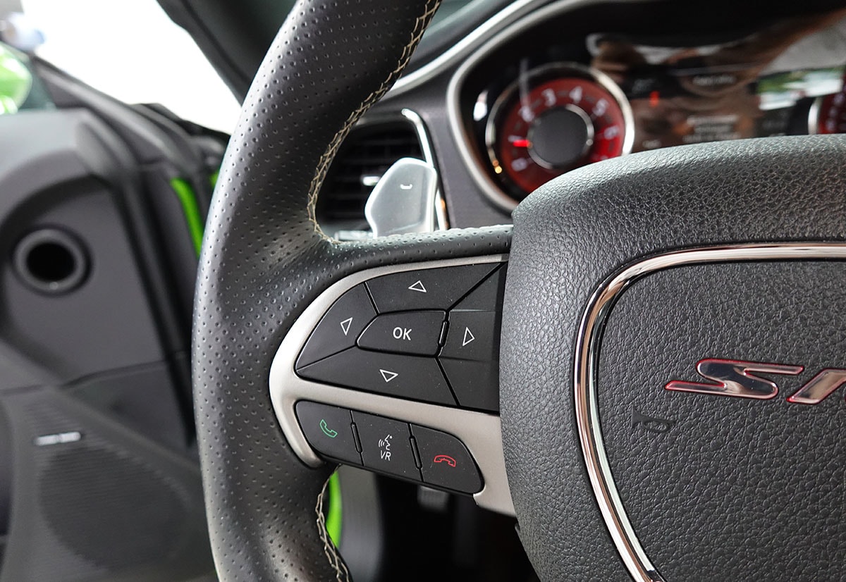 DODGE 6.2 V8 SC HEMI SRT Hellcat-image-11
