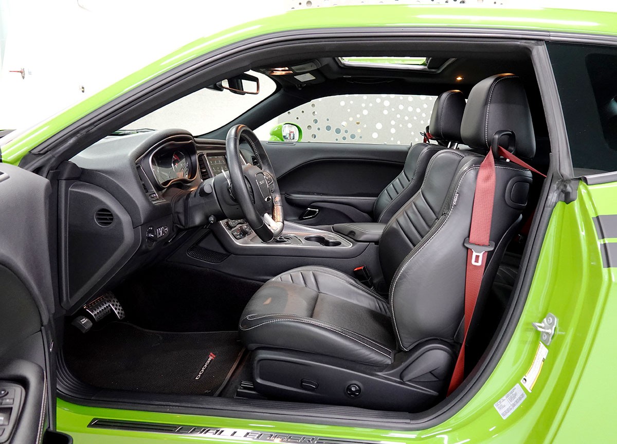 DODGE 6.2 V8 SC HEMI SRT Hellcat-image-8