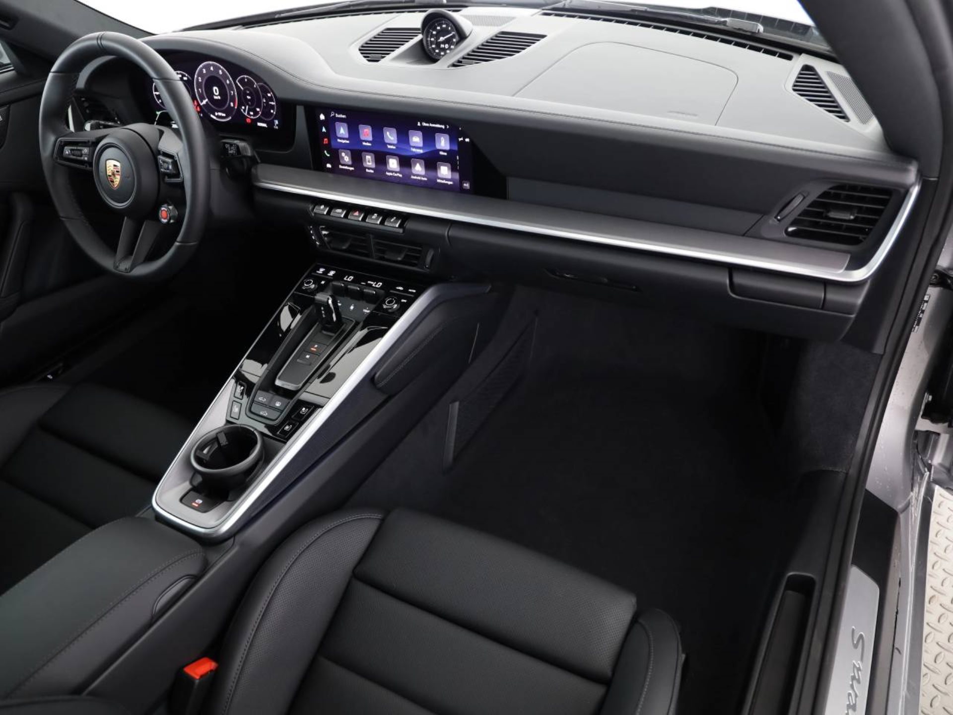 PORSCHE 911 Carrera S-image-10