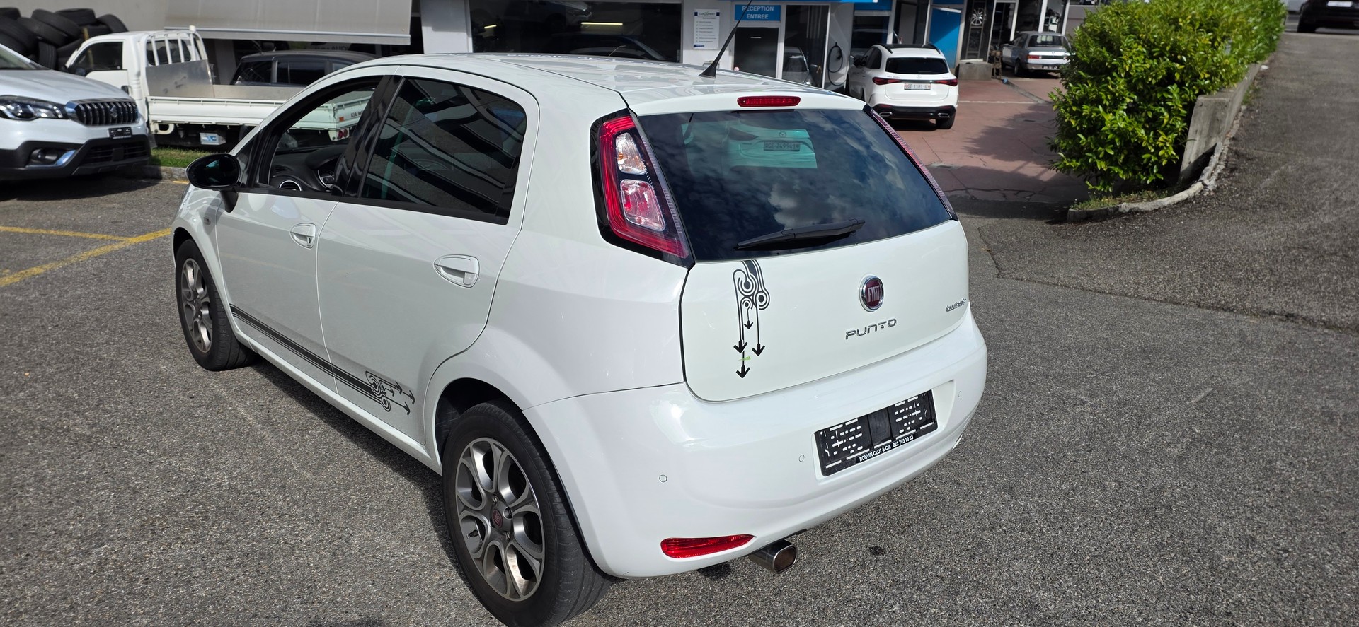 FIAT Punto 0.9 Twinair Pop Star-image-1