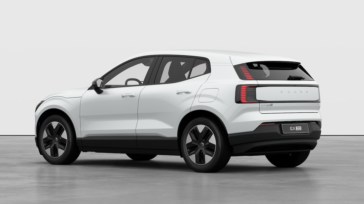 VOLVO EX30 P5 Longe Range Plus-showroom-element-1