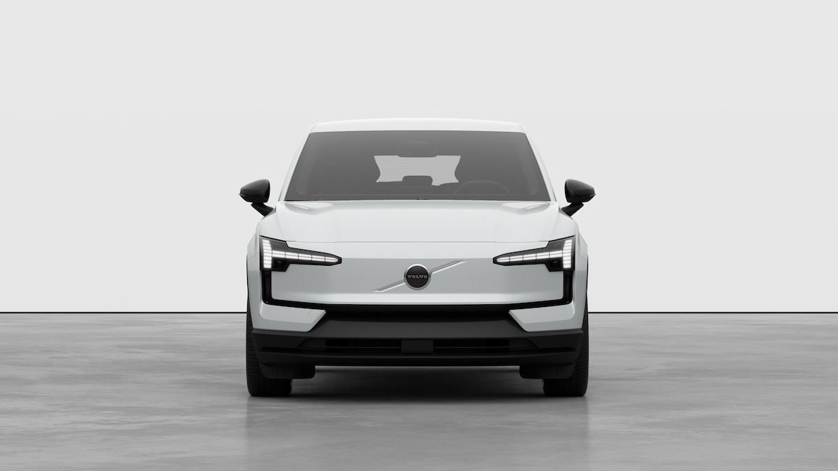 VOLVO EX30 P5 Longe Range Plus-image-4