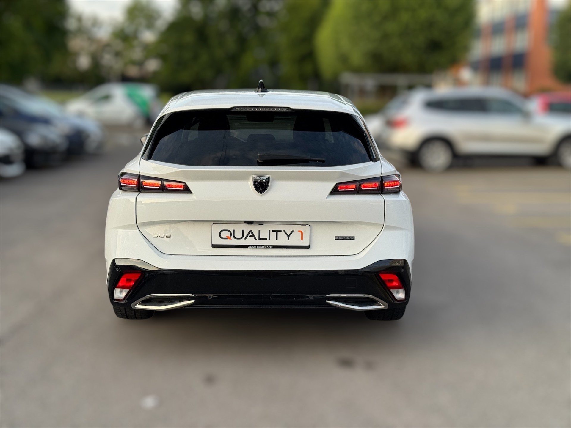 PEUGEOT 308 SW 1.5 BlueHDI Allure Pack EAT8-image-4