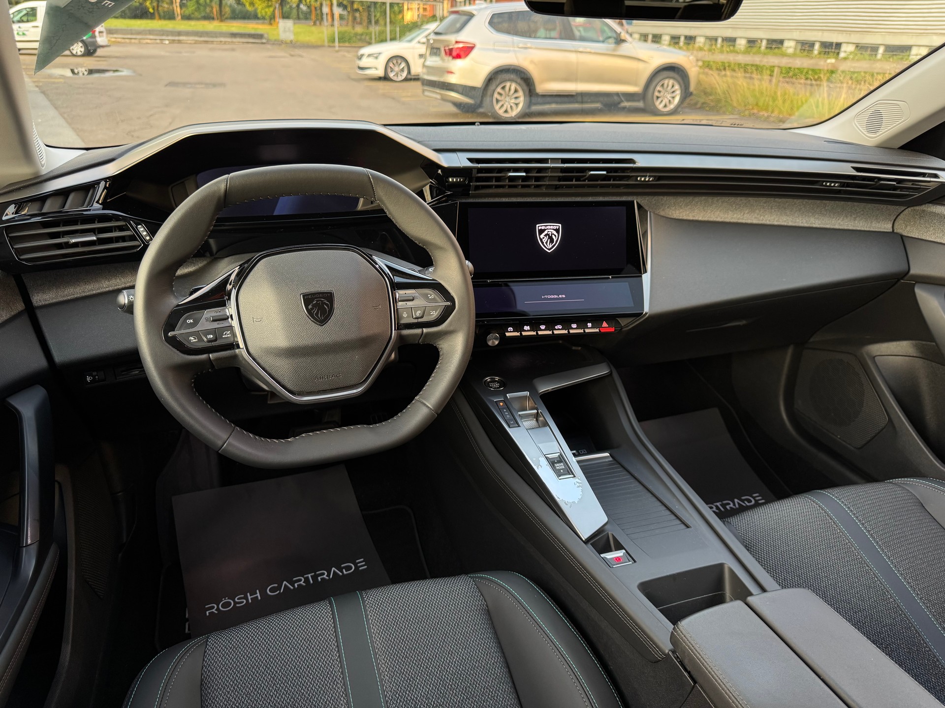 PEUGEOT 308 SW 1.5 BlueHDI Allure Pack EAT8-image-11