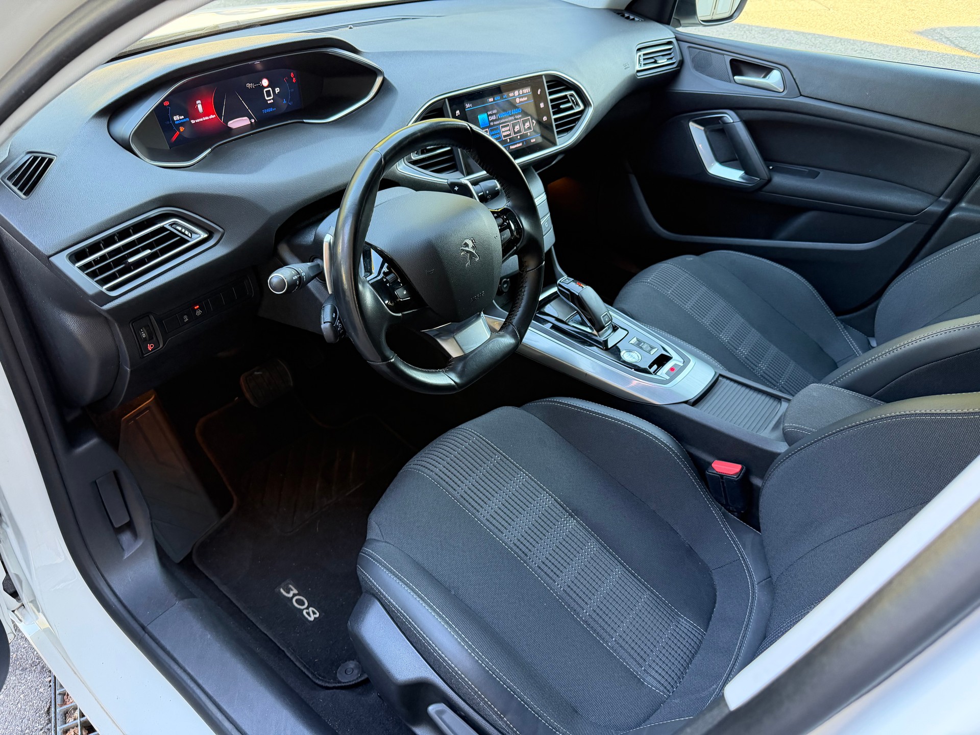 PEUGEOT 308 SW 1.5 BlueHDI Active Pack EAT8-image-5
