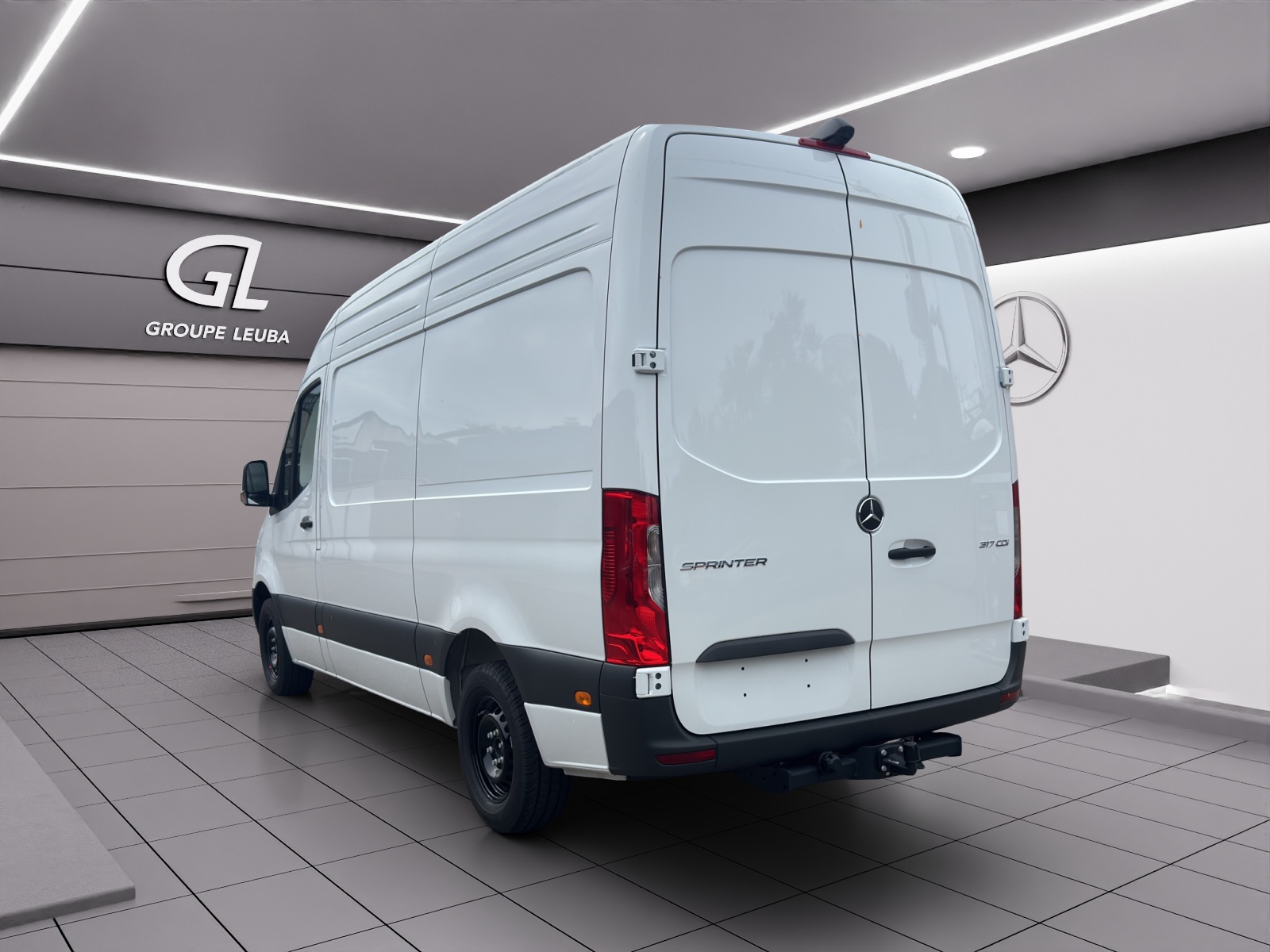 MERCEDES-BENZ Sprinter 317 CDI Standard 9G-TRONIC-image-3