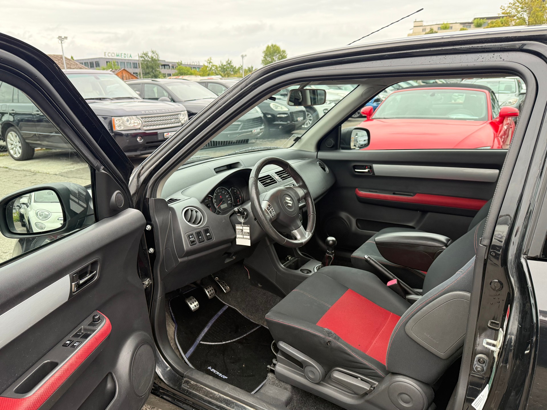 SUZUKI Swift 1.6i 16V Sport 100th Anniversary / Ab MFK 09.2025 / 8-fach bereift / Blutooth-image-9