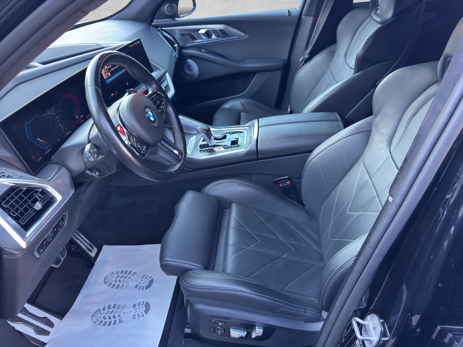 BMW XM xDrive PHEV Steptronic-image-8