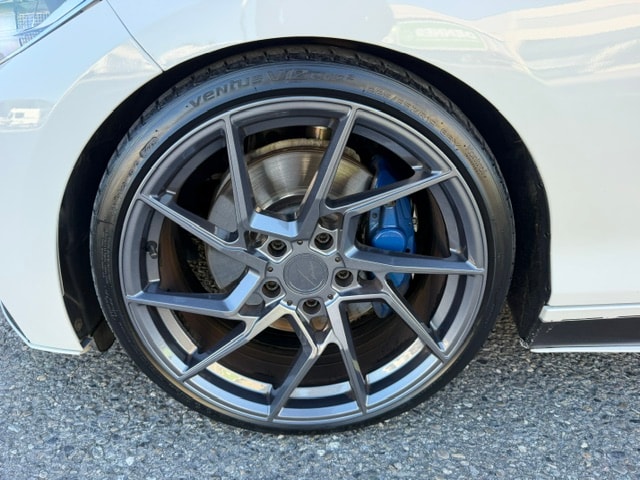 BMW M235i-image-10