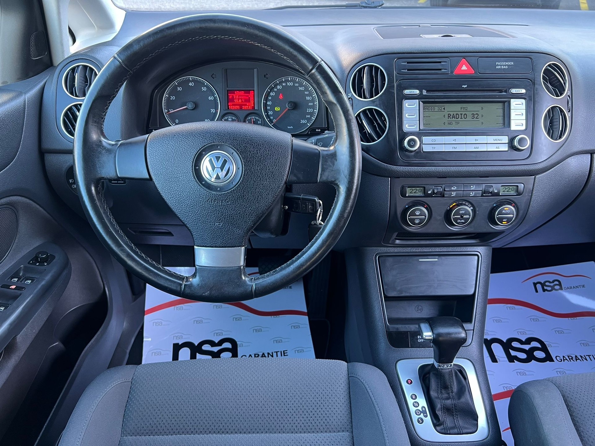 VW Golf Plus Scott 1.4 TSI Sportline DSG-image-8