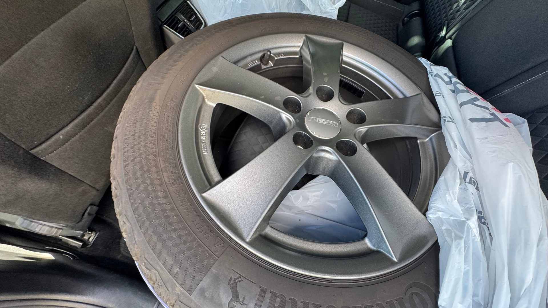 SKODA Octavia Combi 1.4 TSI Style DSG-image-10