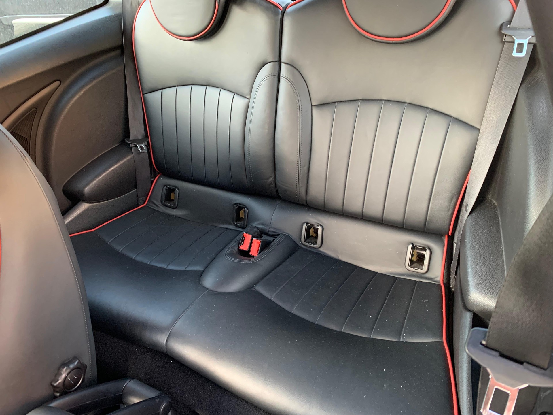 MINI Cooper S-image-6