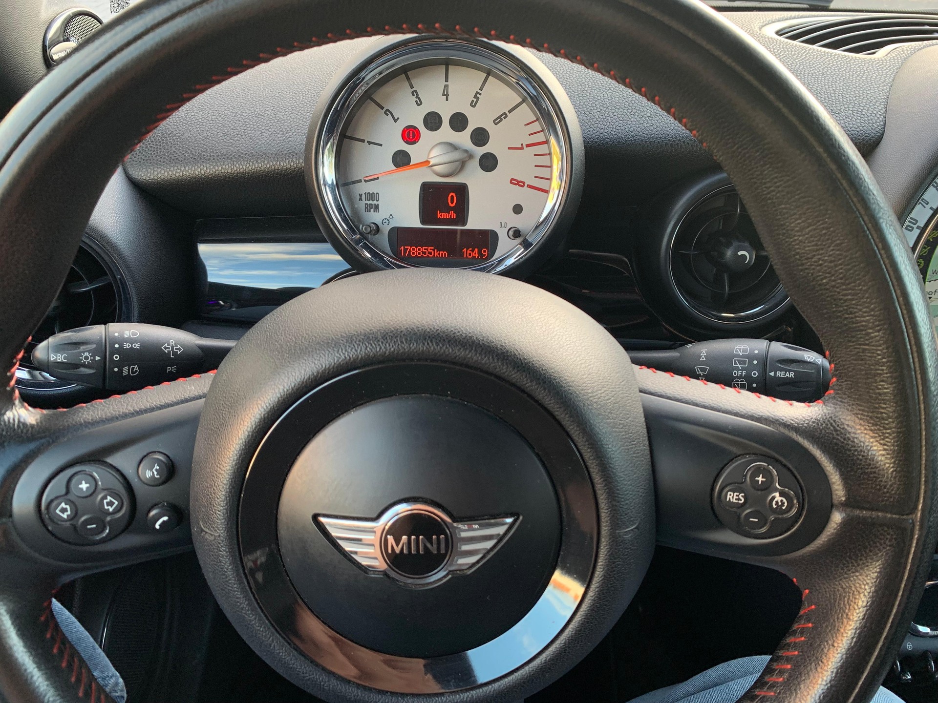 MINI Cooper S-image-10