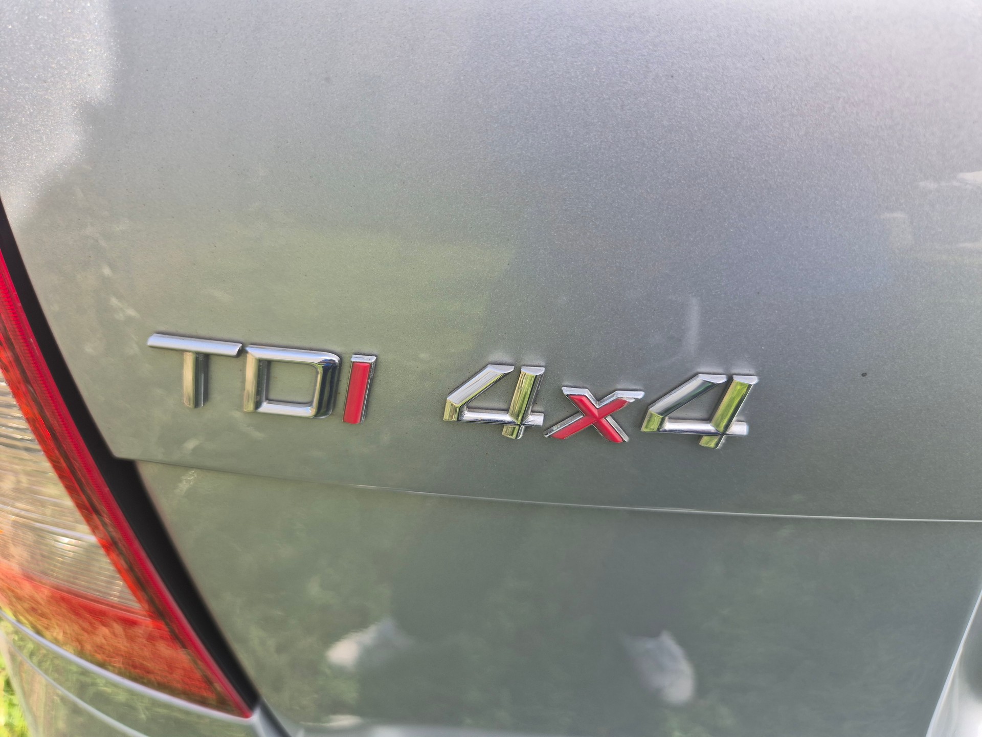 SKODA Octavia Combi 2.0 TDI Adventure 4x4-image-7