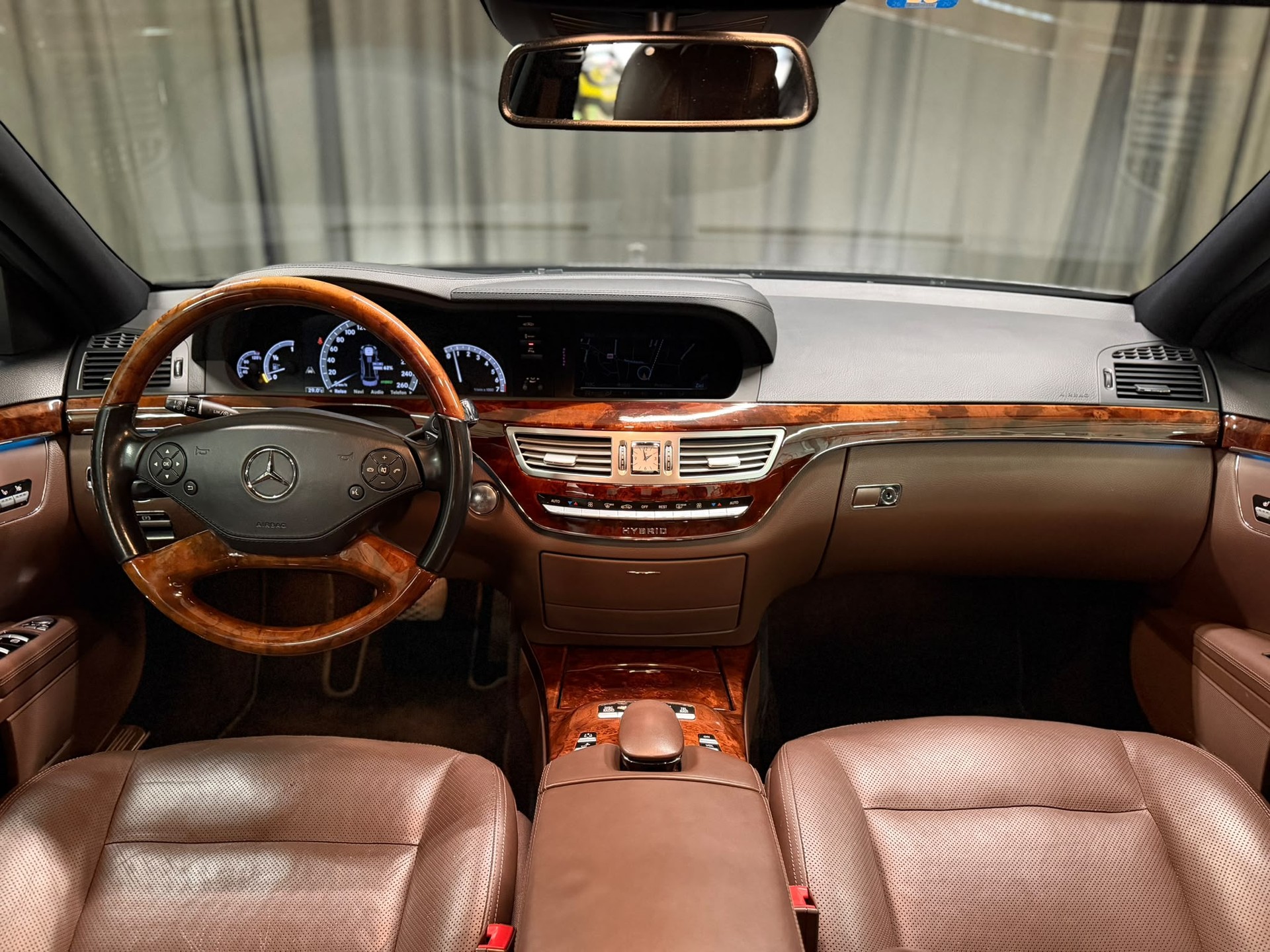 MERCEDES-BENZ S 400 Hybrid 7G-Tronic-image-11