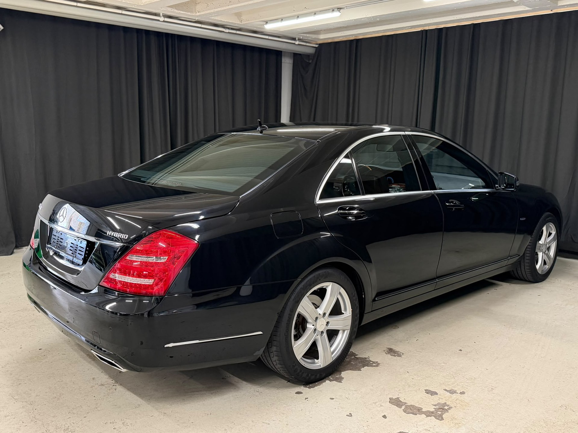 MERCEDES-BENZ S 400 Hybrid 7G-Tronic-image-3