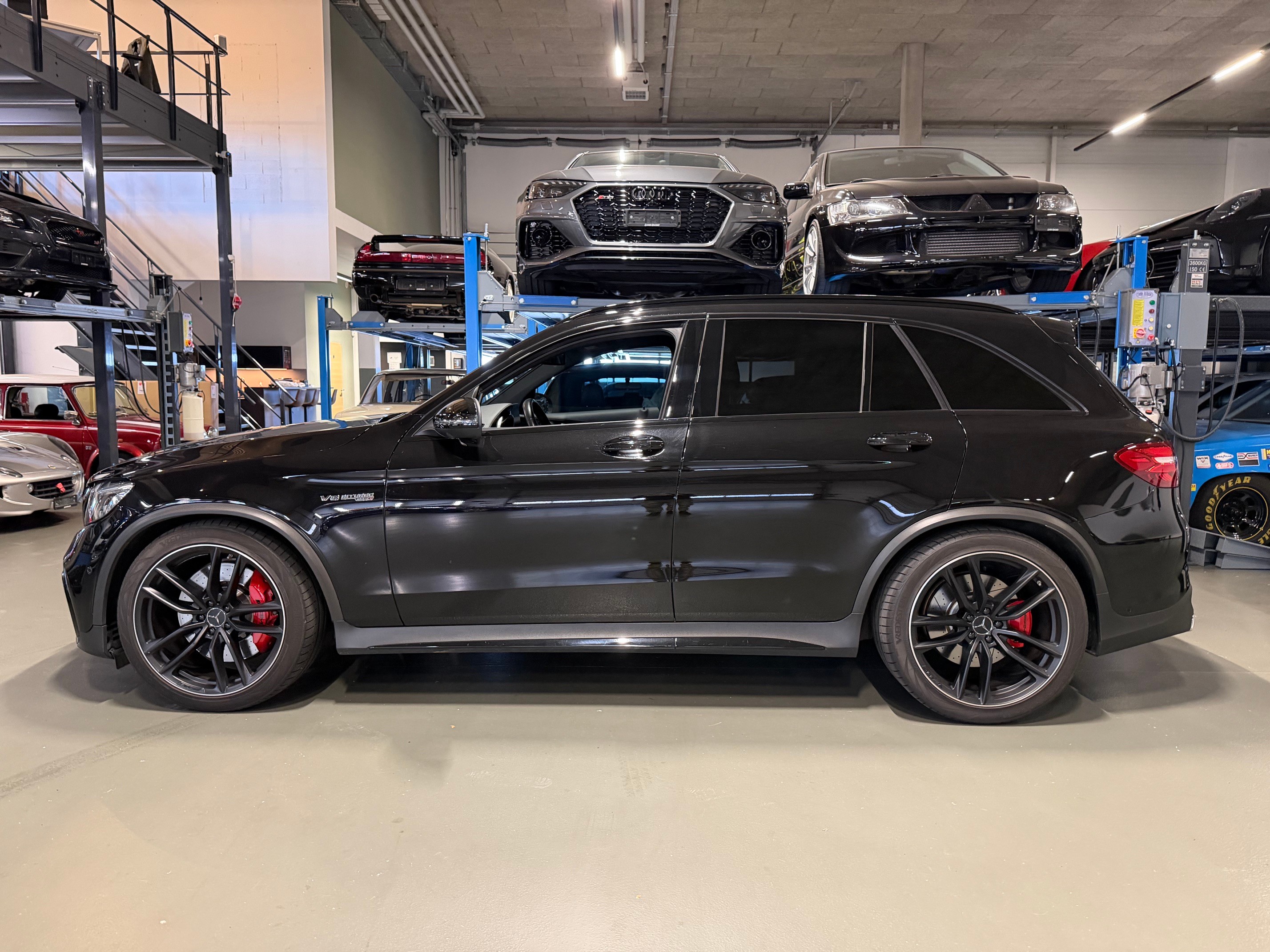 Car photo
